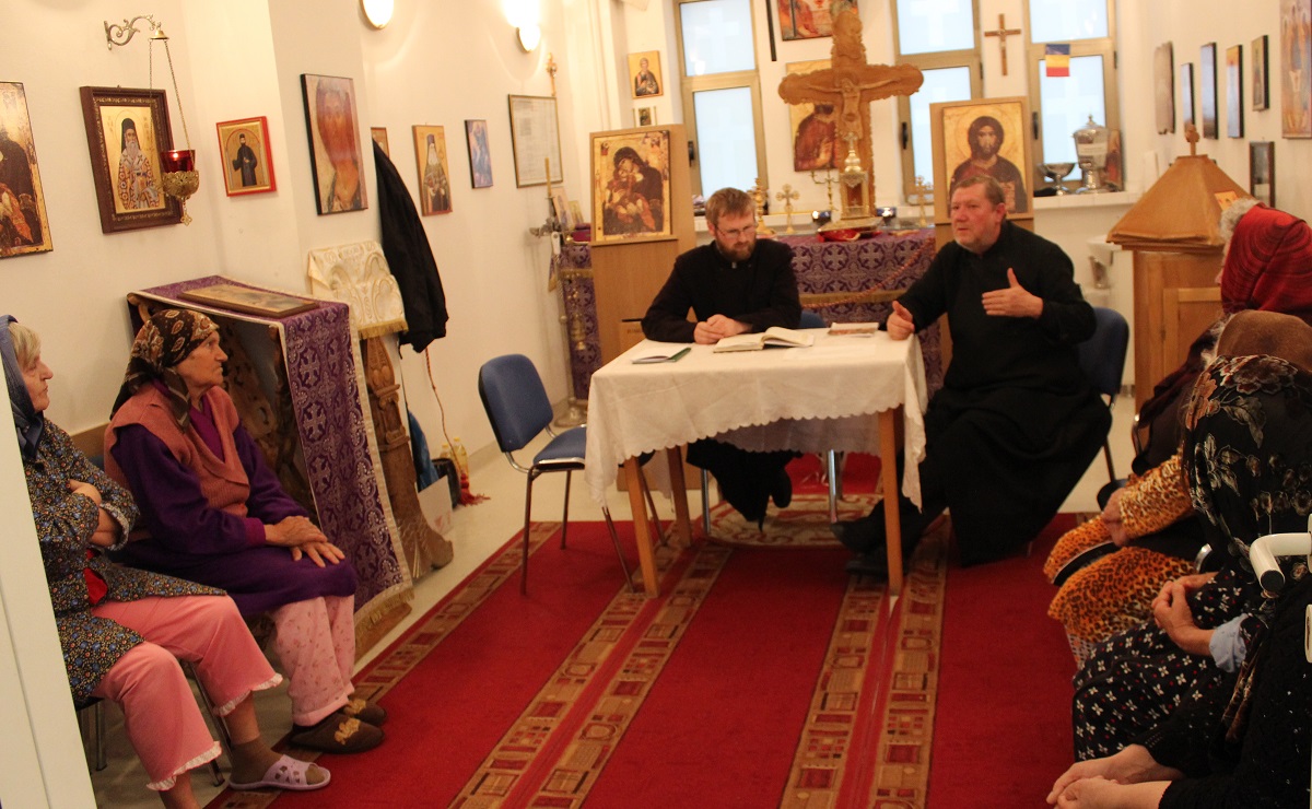 „Paşi spre Înviere“ la Spitalul „Providenţa“