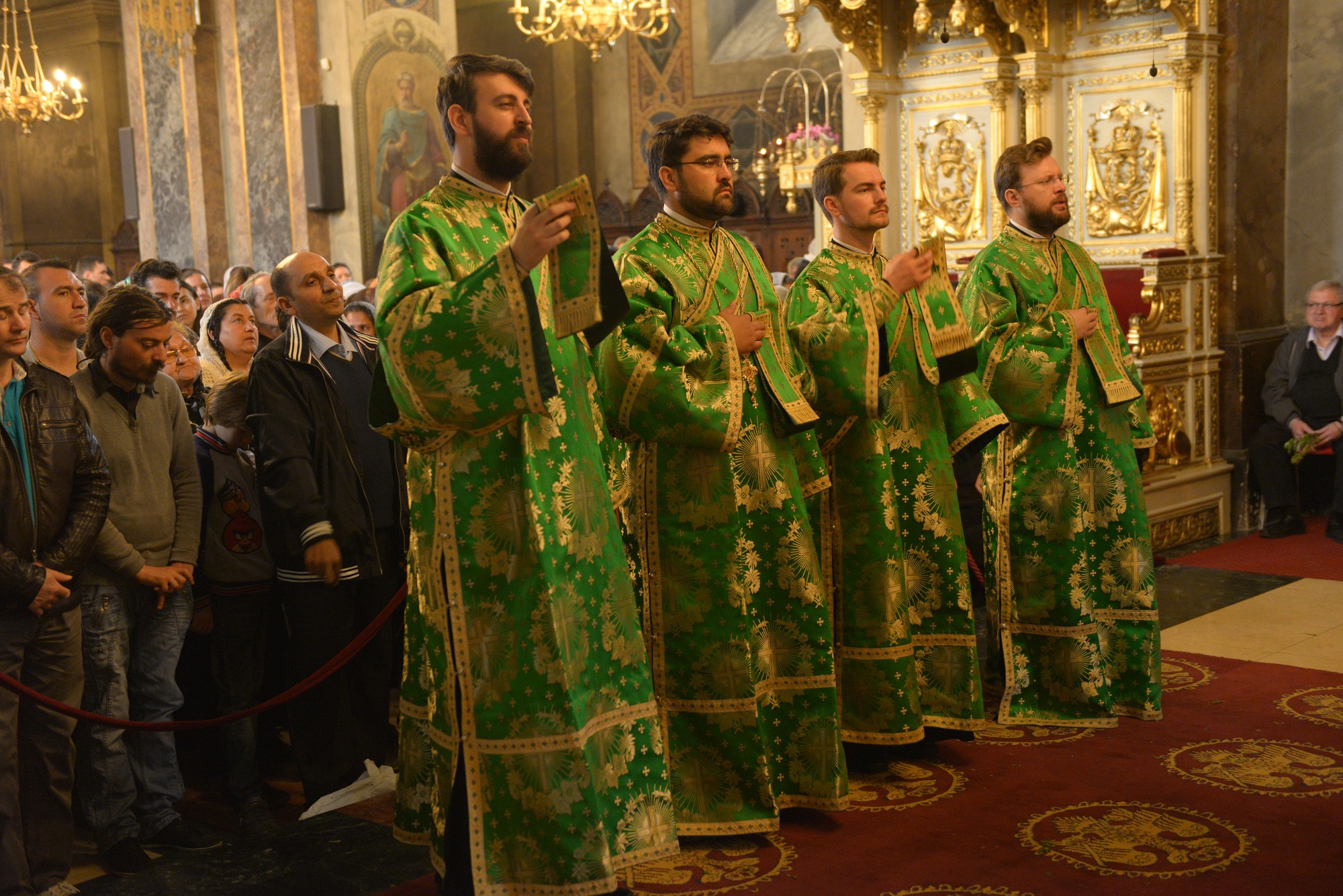 IPS Teofan: „Iubirea pentru vrăjmași și rugăciunea pentru ei Îl așează pe Mântuitorul Hristos în interiorul omului” IPS Teofan: „Iubirea pentru vrăjmași și rugăciunea pentru ei Îl așează pe Mântuitorul Hristos în interiorul omului”