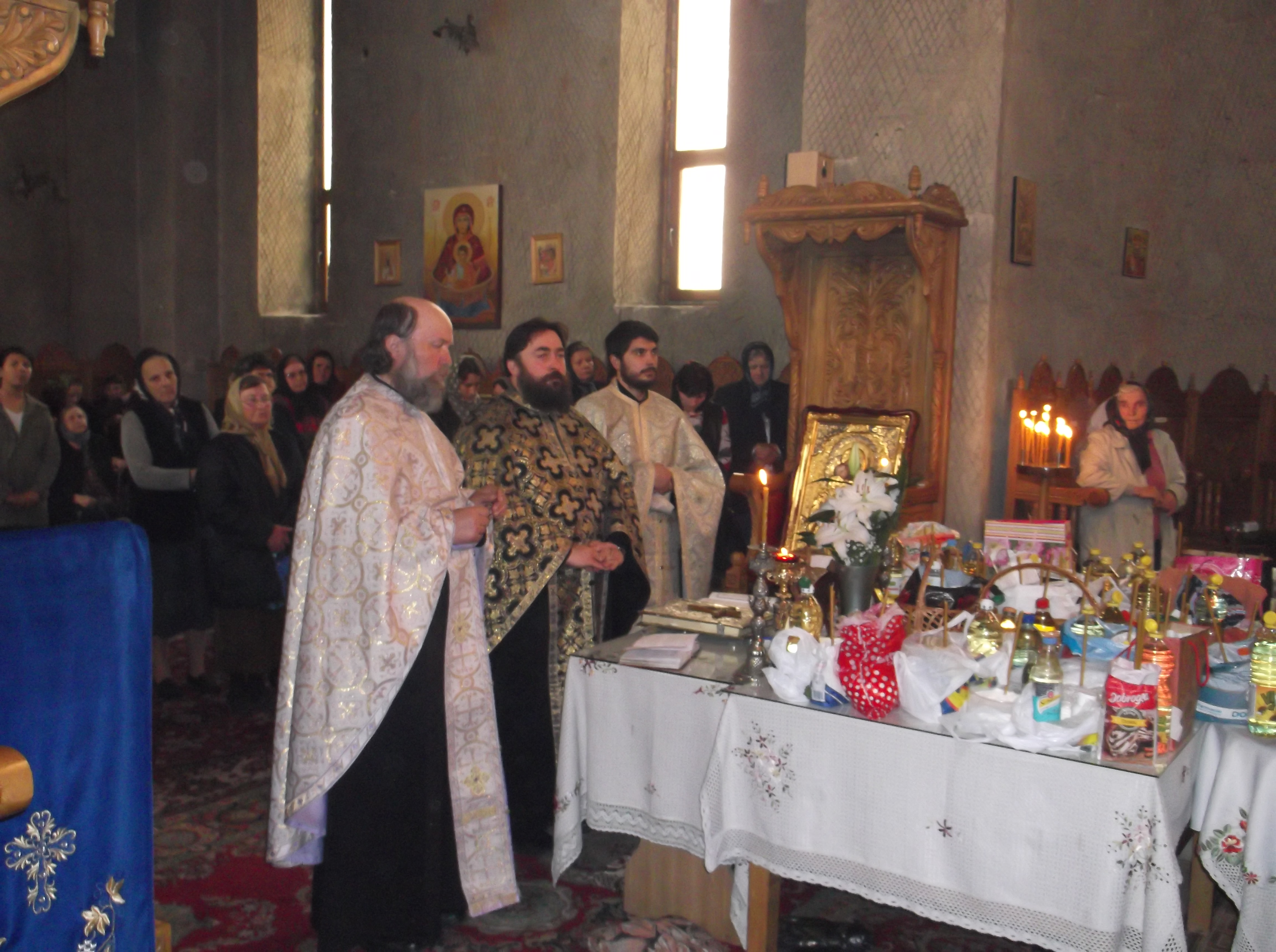 Program liturgic specific Postului Mare, în Parohia Breazu