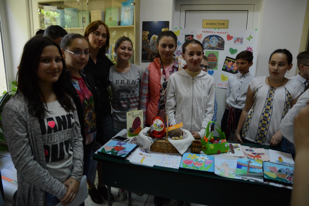 Talentul şcolarilor de la „Ion Ghica”, expus la „Târgul de Paşti”