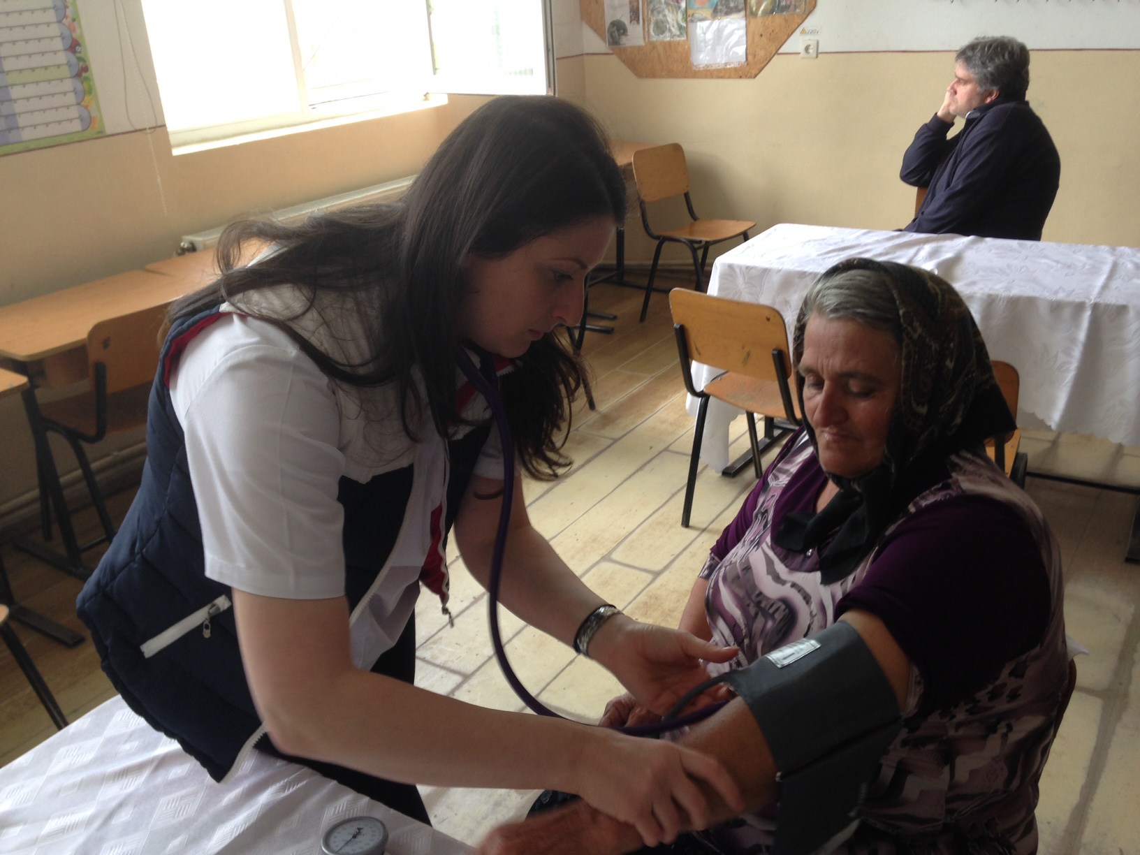 Campania „Sănătate pentru sate”, în satul Ologeni, comuna Poienarii Burchii