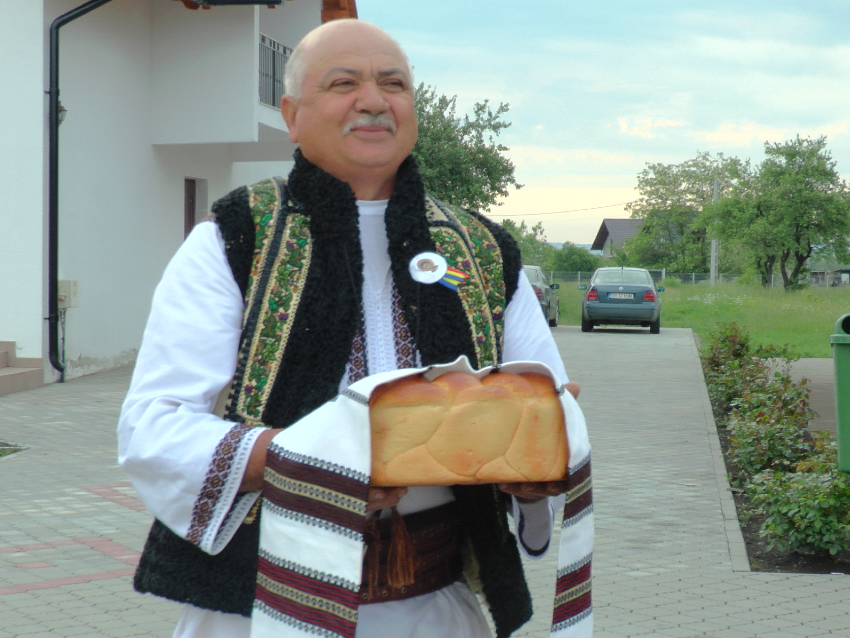 Bibliotecă parohială la Volovăţ, judeţul Suceava