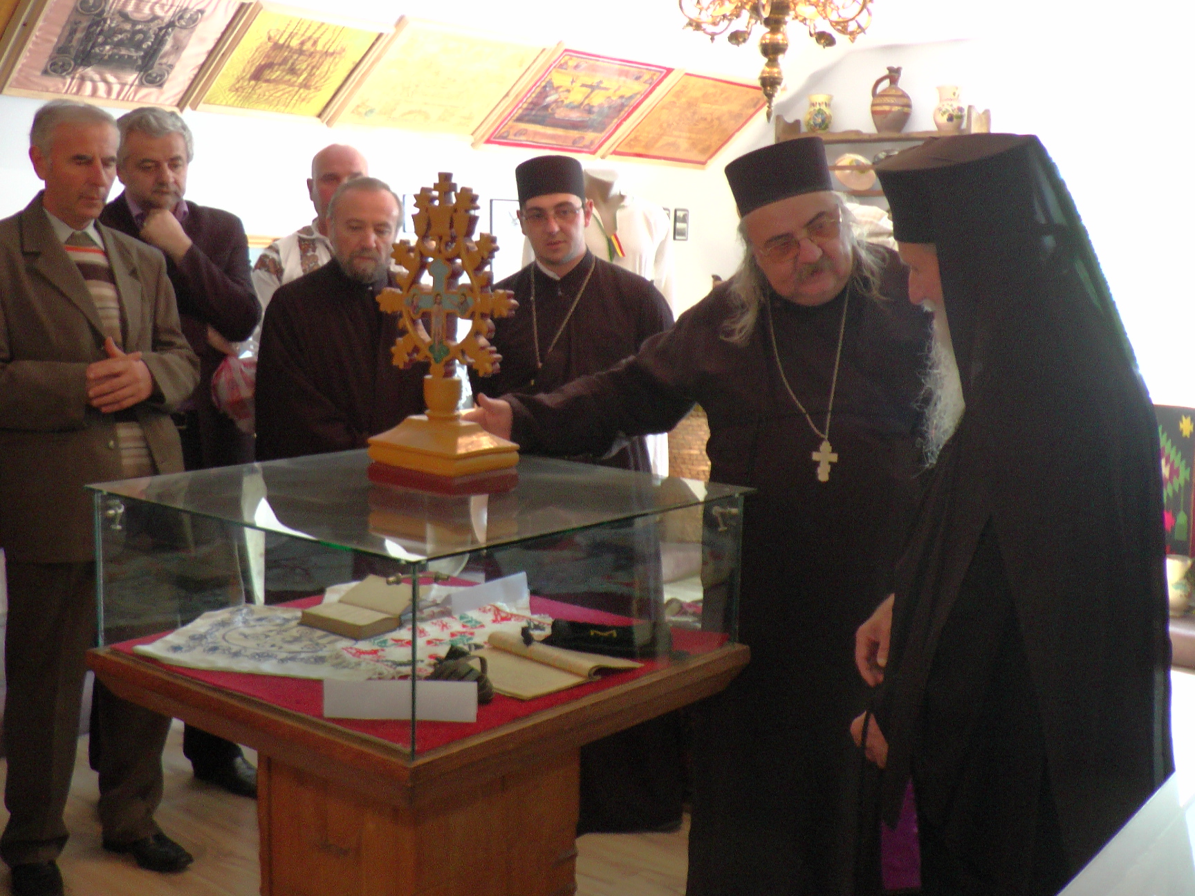 Bibliotecă parohială la Volovăţ, judeţul Suceava