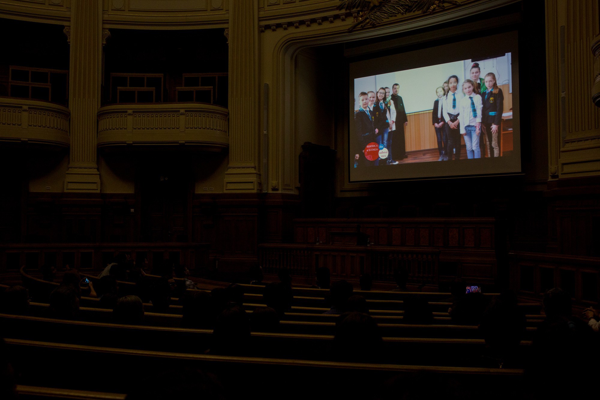 Film dedicat concursului de creaţie „Biserica şi Şcoala din sufletul meu”, la Palatul Patriarhiei