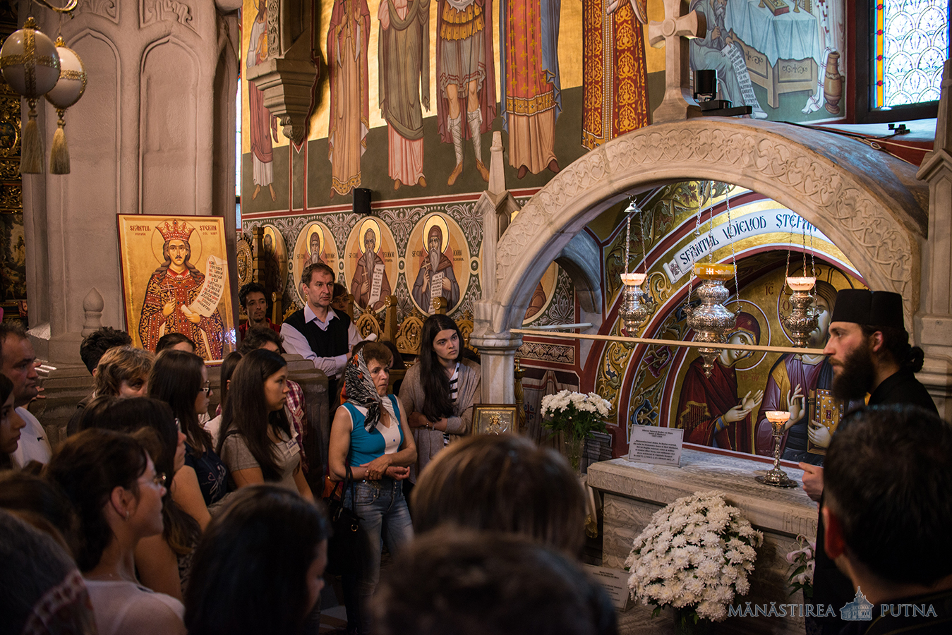 Concursul național interdisciplinar „Cultură și spiritualitate românească”, la Mănăstirea Putna