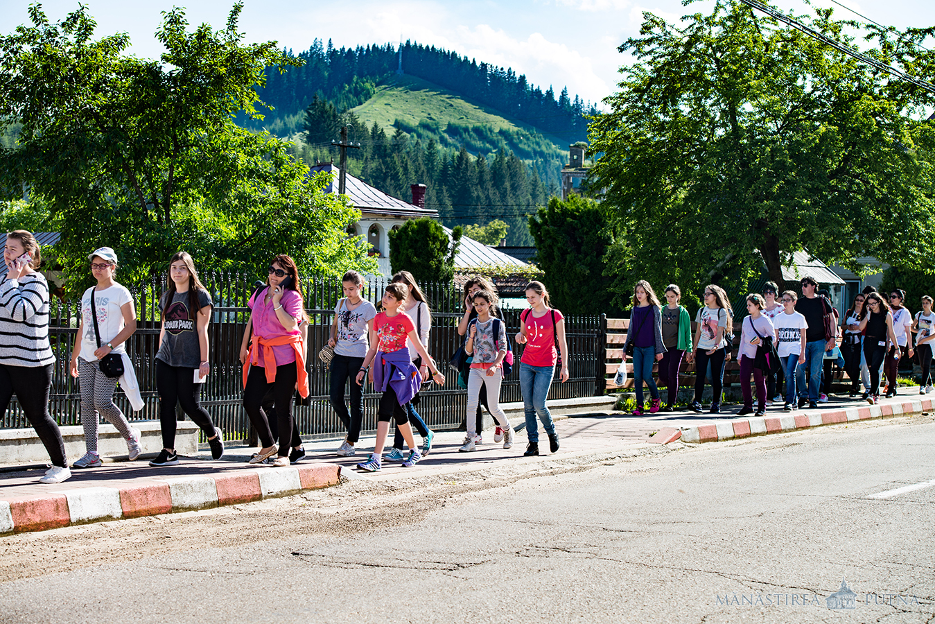 Concursul național interdisciplinar „Cultură și spiritualitate românească”, la Mănăstirea Putna