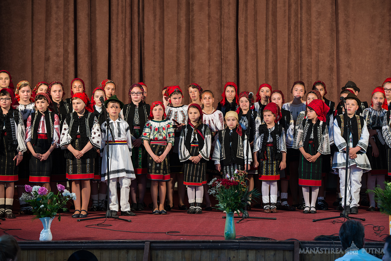 Concursul național interdisciplinar „Cultură și spiritualitate românească”, la Mănăstirea Putna