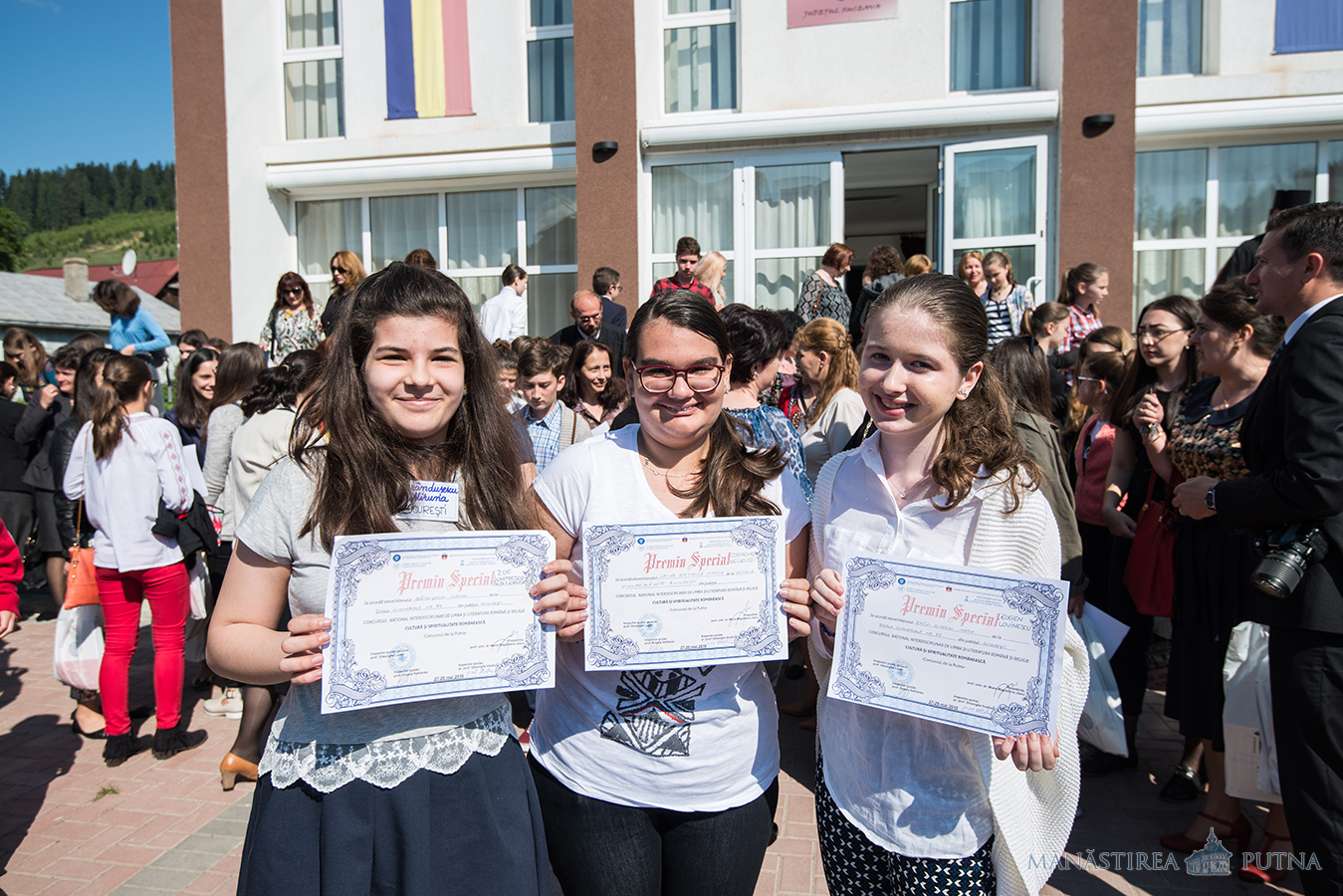 Concursul național interdisciplinar „Cultură și spiritualitate românească”, la Mănăstirea Putna