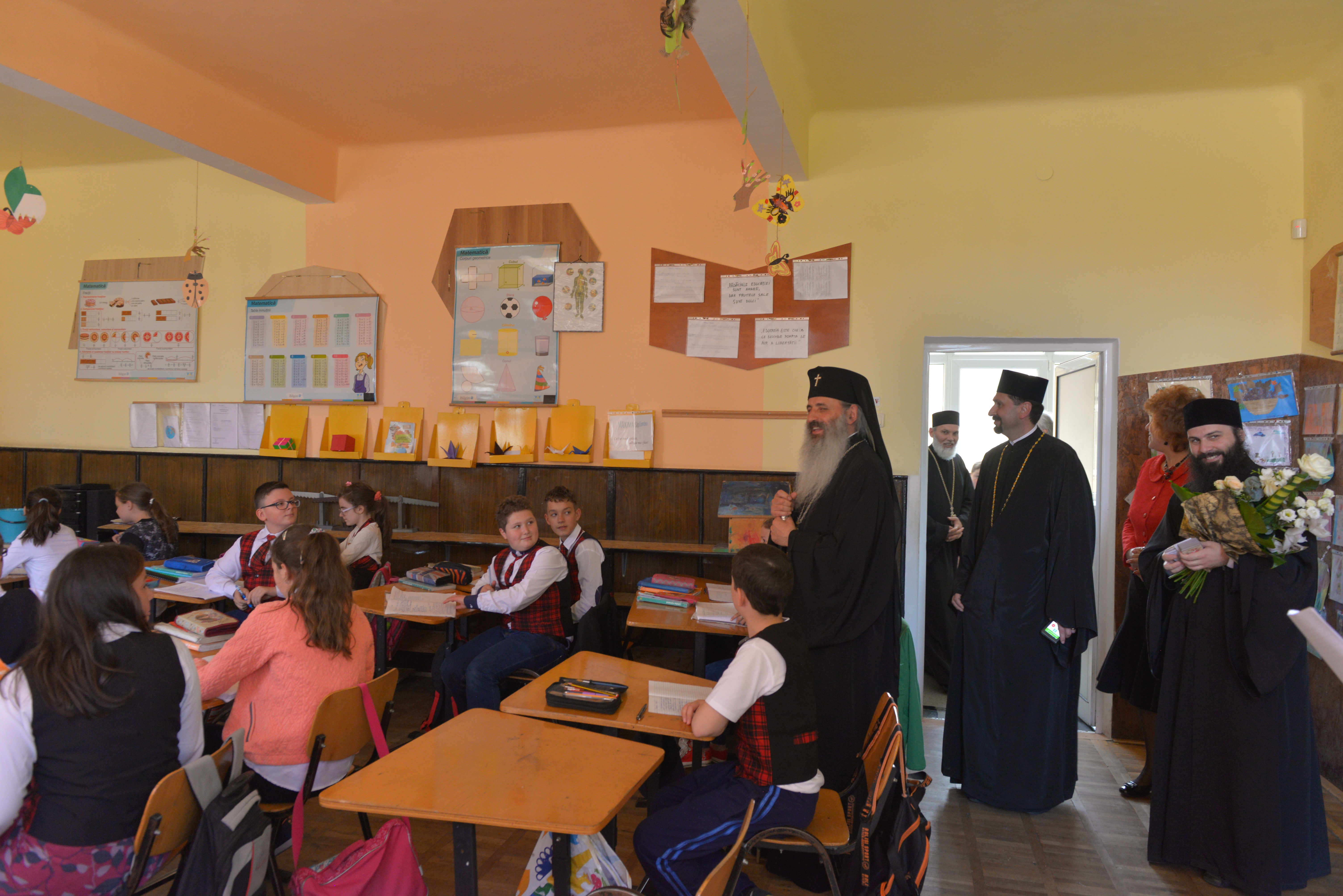 20 de ani de la înființarea primei clase cu profil teologic de nivel preuniversitar din municipiul Piatra Neamț