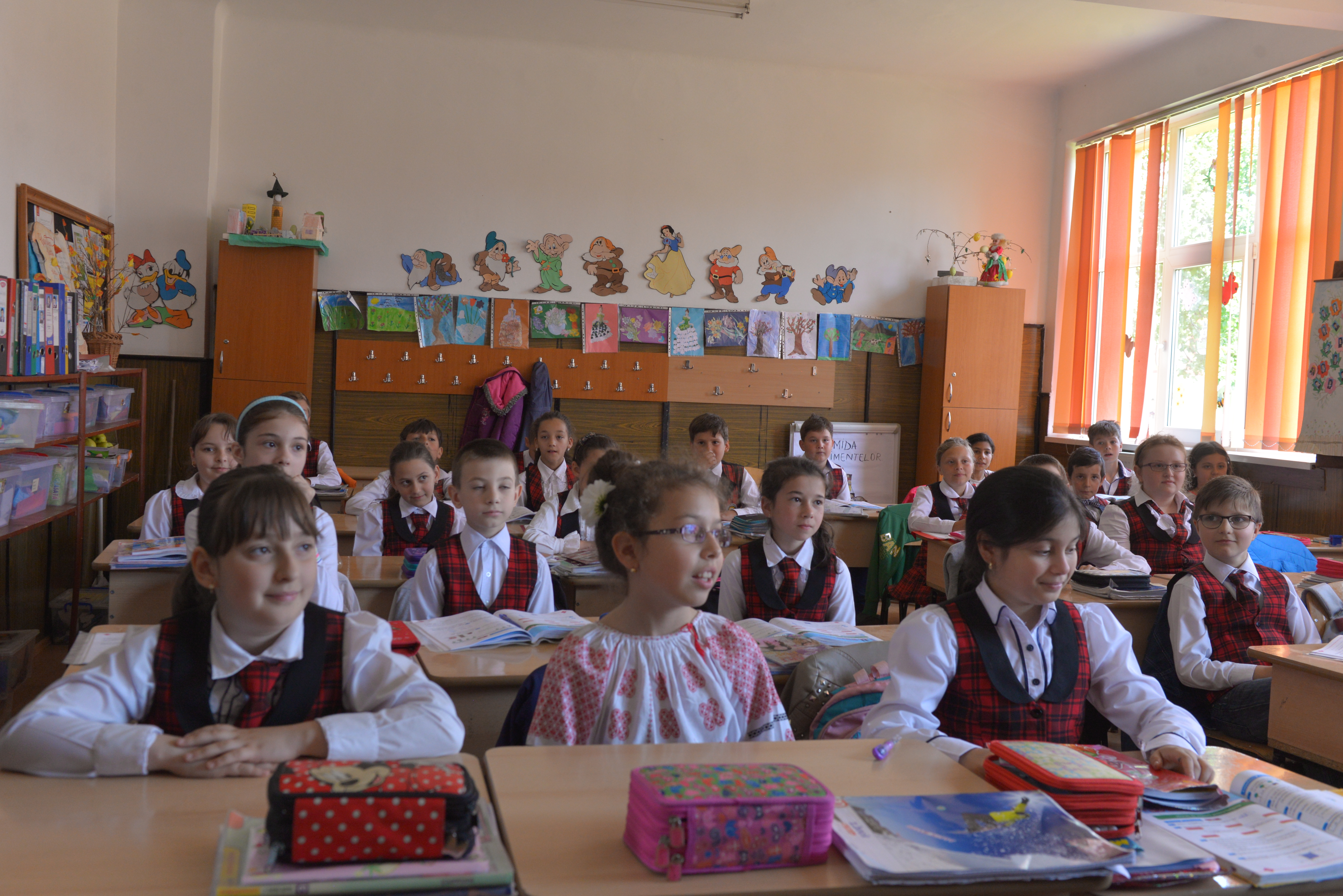 20 de ani de la înființarea primei clase cu profil teologic de nivel preuniversitar din municipiul Piatra Neamț