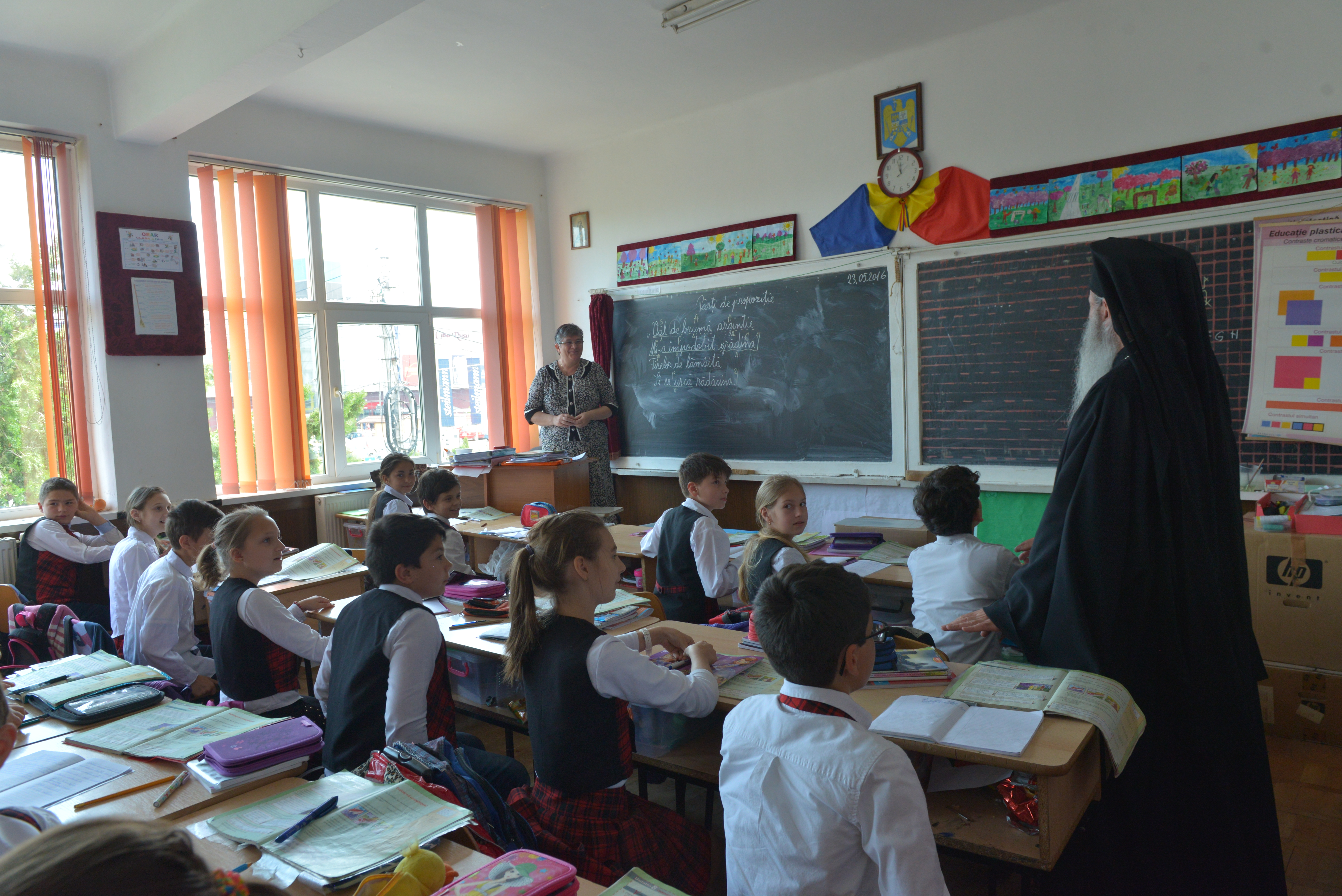 20 de ani de la înființarea primei clase cu profil teologic de nivel preuniversitar din municipiul Piatra Neamț