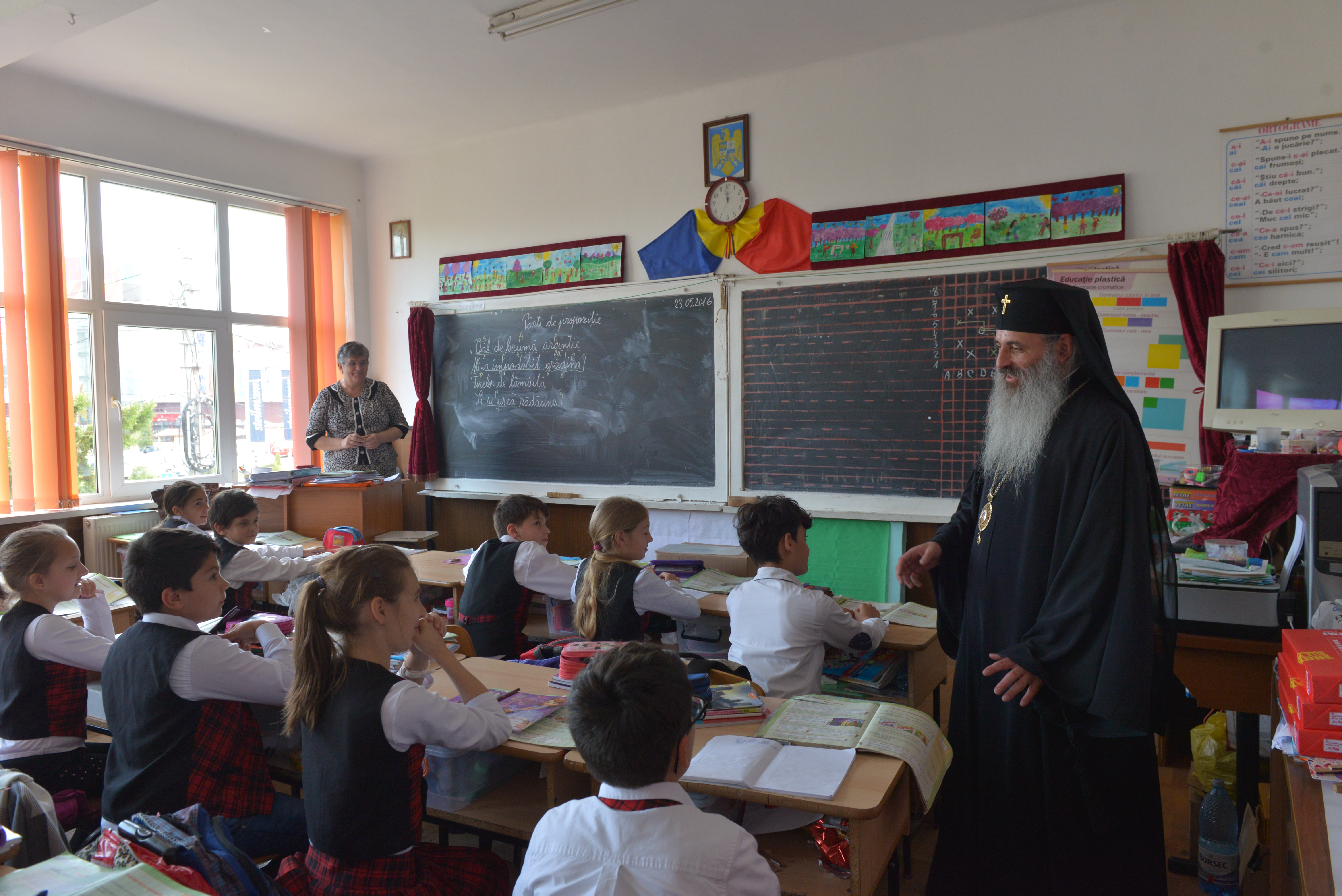 20 de ani de la înființarea primei clase cu profil teologic de nivel preuniversitar din municipiul Piatra Neamț