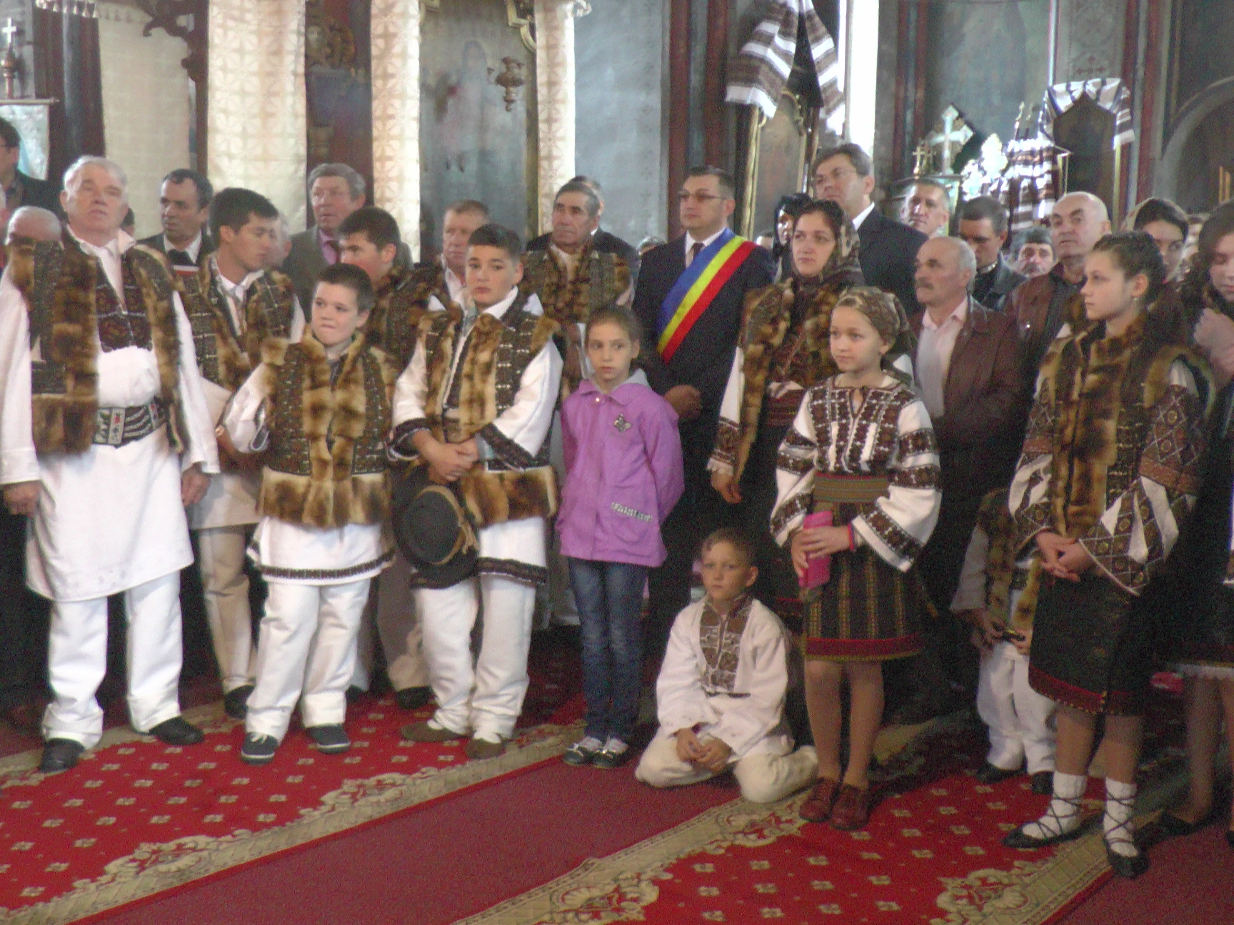 115 ani de la sfinţirea bisericii din Pojorâta, sărbătoriţi prin Liturghie arhierească