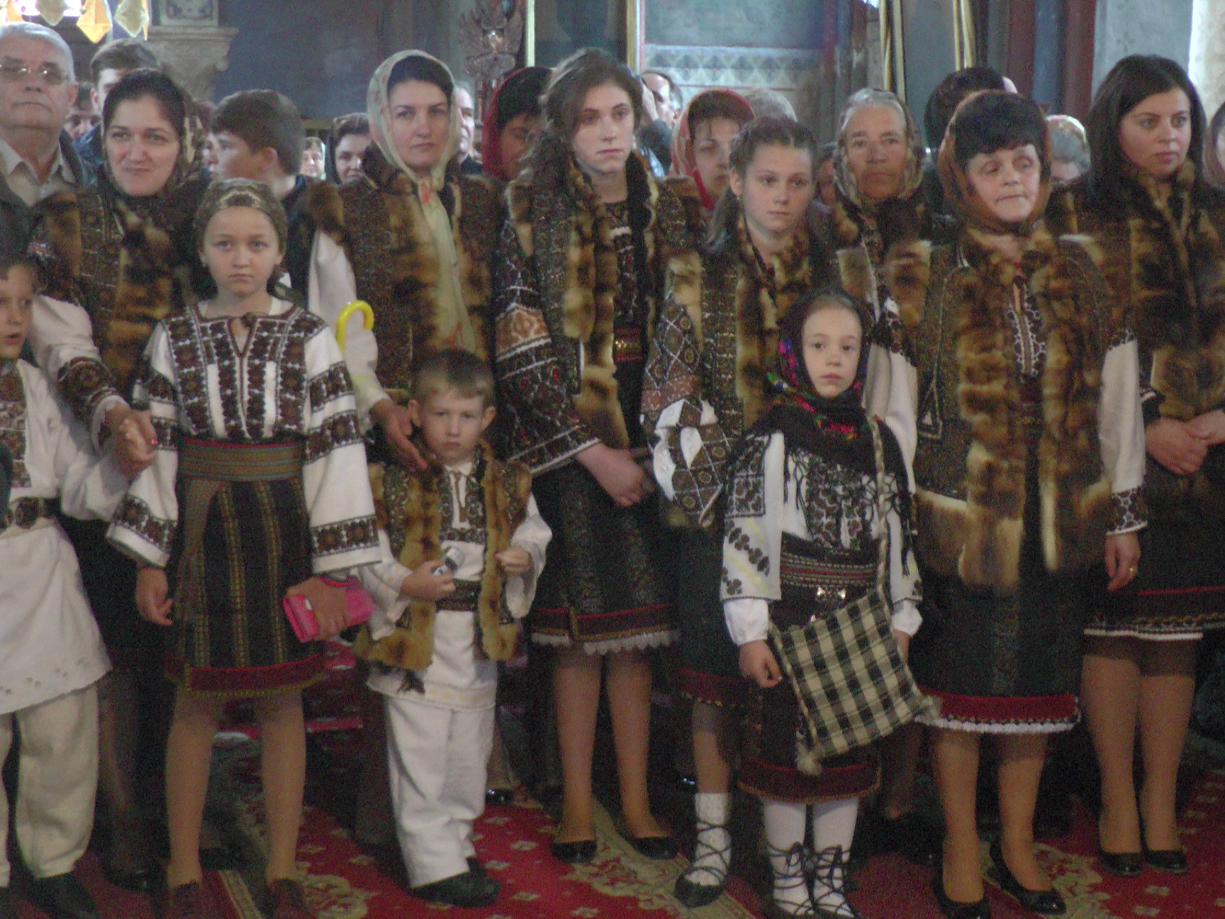 115 ani de la sfinţirea bisericii din Pojorâta, sărbătoriţi prin Liturghie arhierească