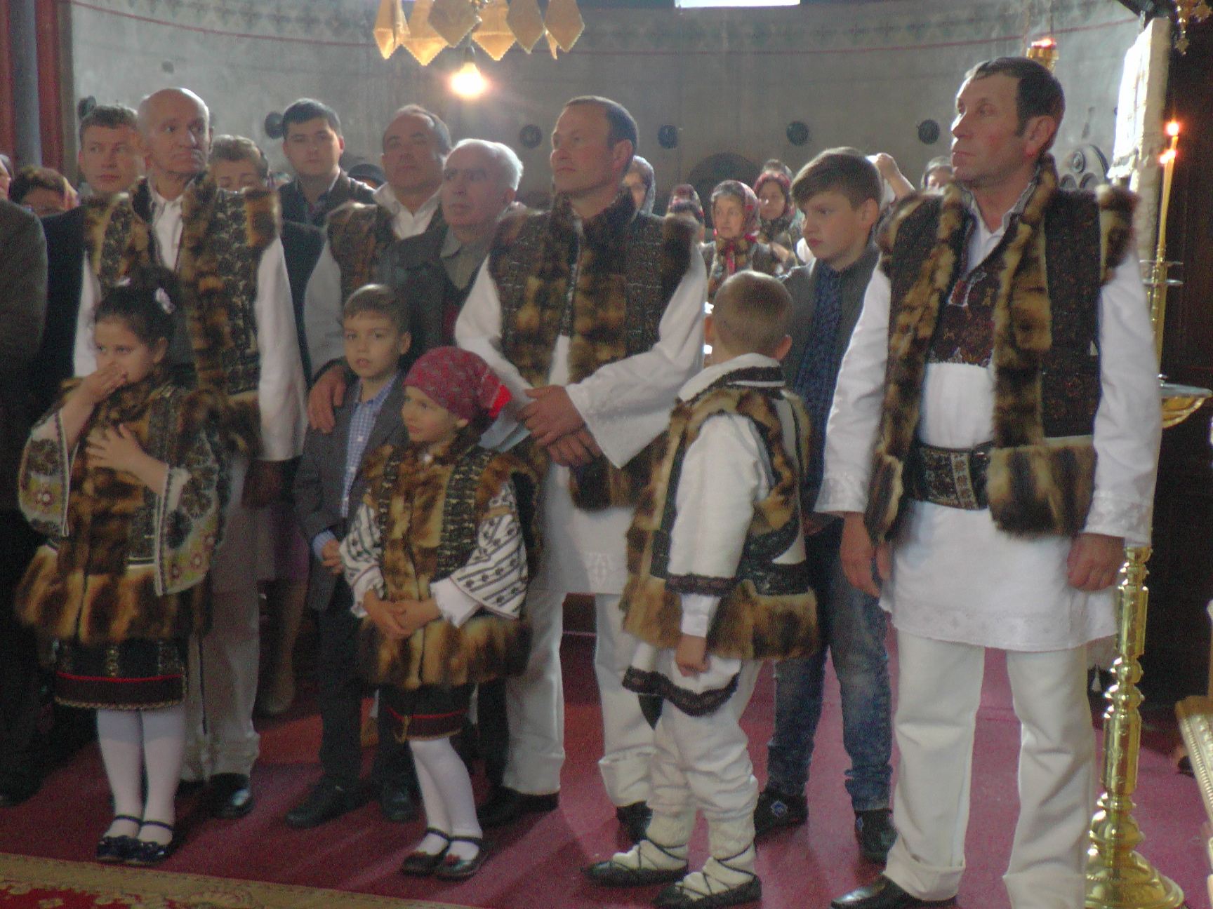 115 ani de la sfinţirea bisericii din Pojorâta, sărbătoriţi prin Liturghie arhierească