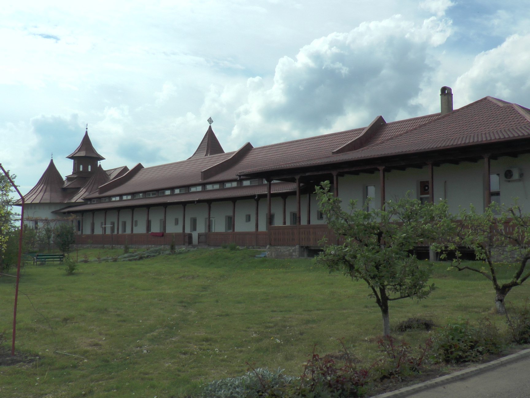 Bucurie duhovnicească la Căminul de bătrâni „Sfântul Ioan cel Nou” din Suceava Bucurie duhovnicească la Căminul de bătrâni „Sfântul Ioan cel Nou” din Suceava