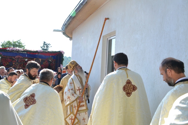 Foto: Lucian Ducan Biserica „Sfântul Mare Mucenic Gheorghe” din Recea, jud. Iași  a fost resfințită