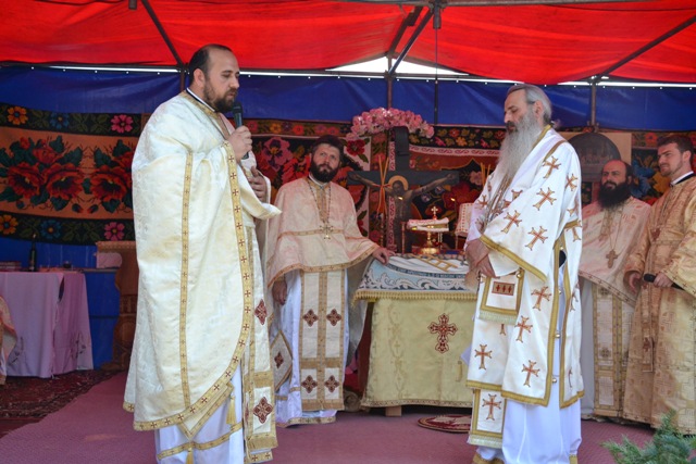 Foto: Lucian Ducan Biserica „Sfântul Mare Mucenic Gheorghe” din Recea, jud. Iași  a fost resfințită