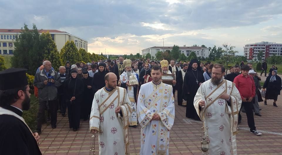 Pelerinaj cu „Brâul Maicii Domnului”, în Arhiepiscopia Tomisului