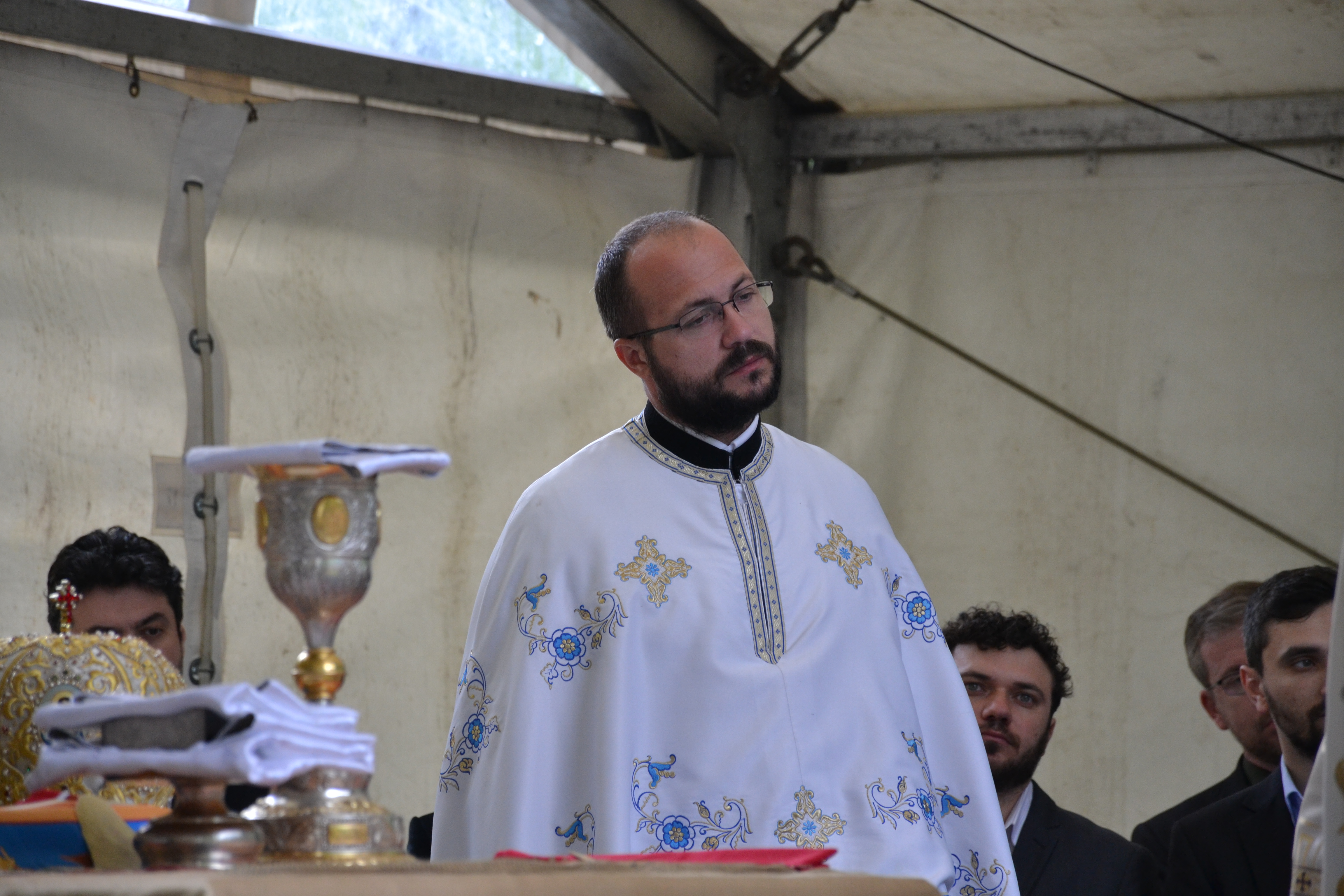 „Fratele geamăn sau sora geamănă ai lui Toma suntem noi”