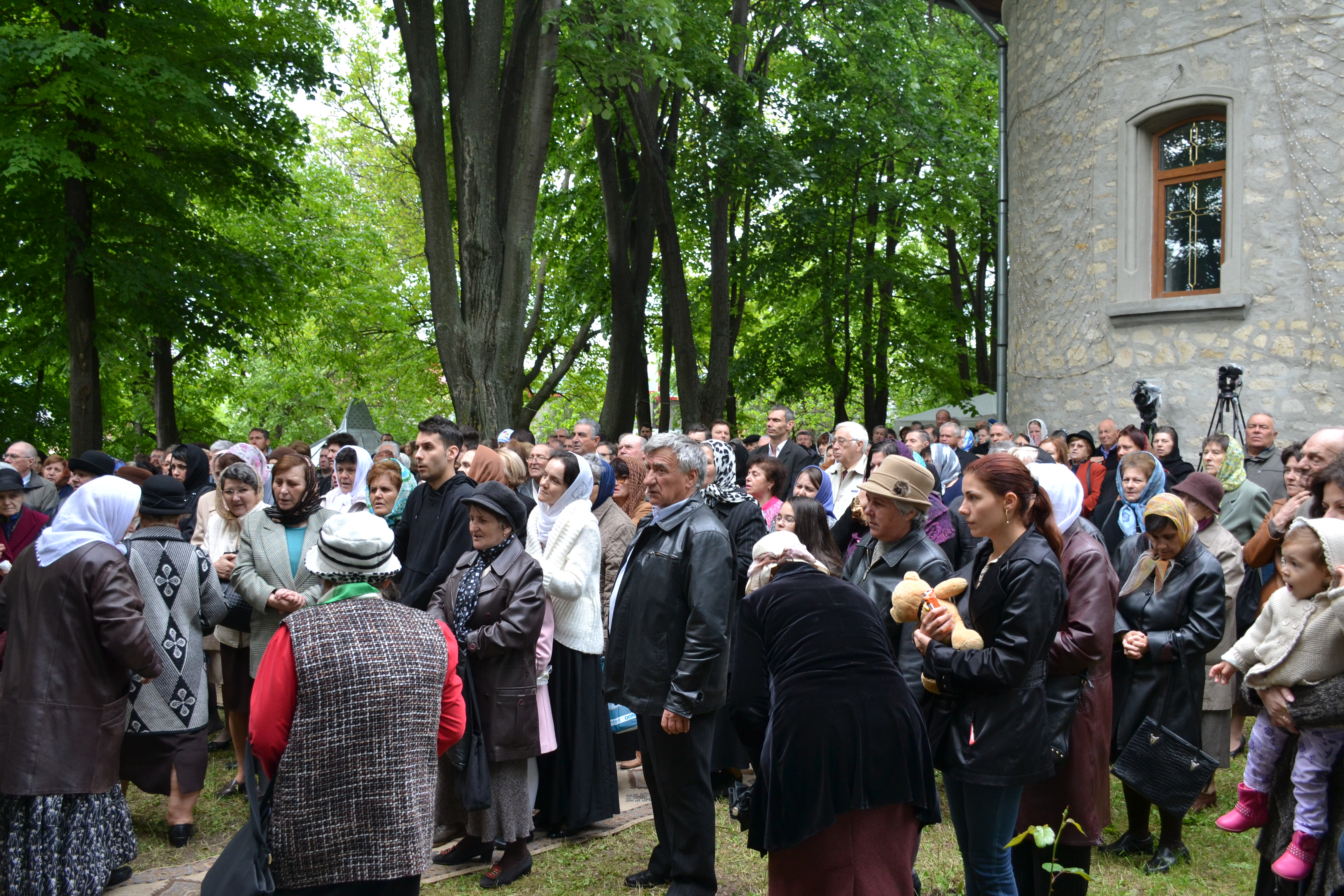 „Fratele geamăn sau sora geamănă ai lui Toma suntem noi”