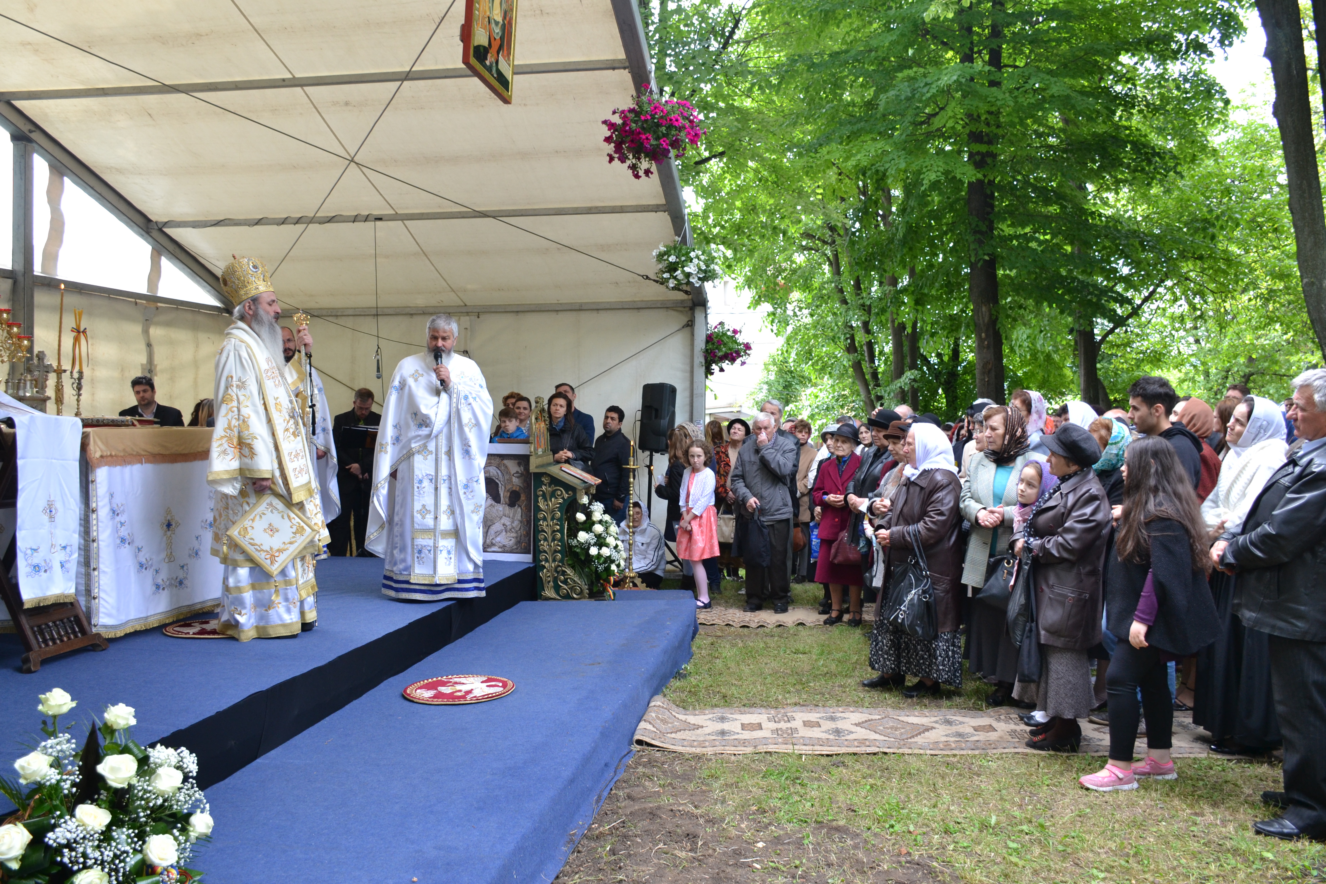 „Fratele geamăn sau sora geamănă ai lui Toma suntem noi”
