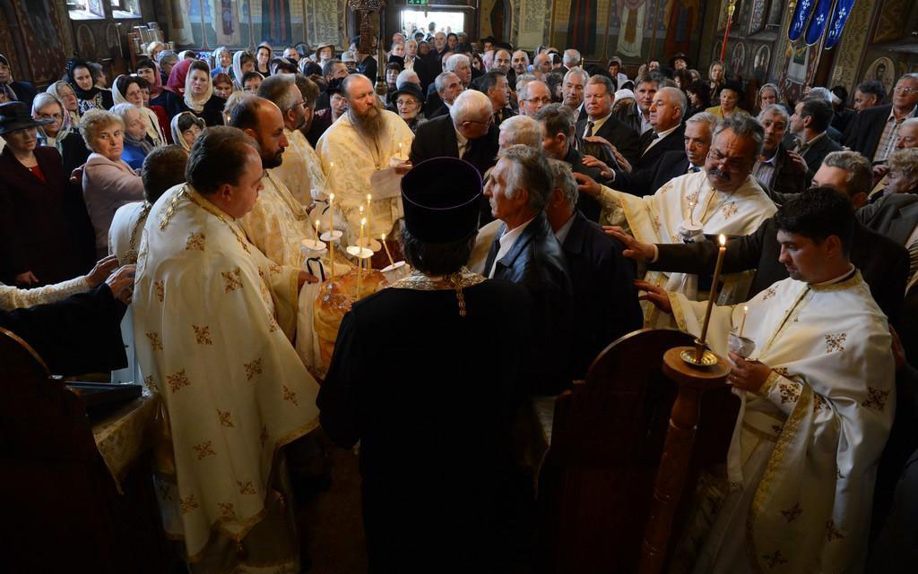 „Biserica este izvor de har dumnezeiesc“ „Biserica este izvor de har dumnezeiesc“