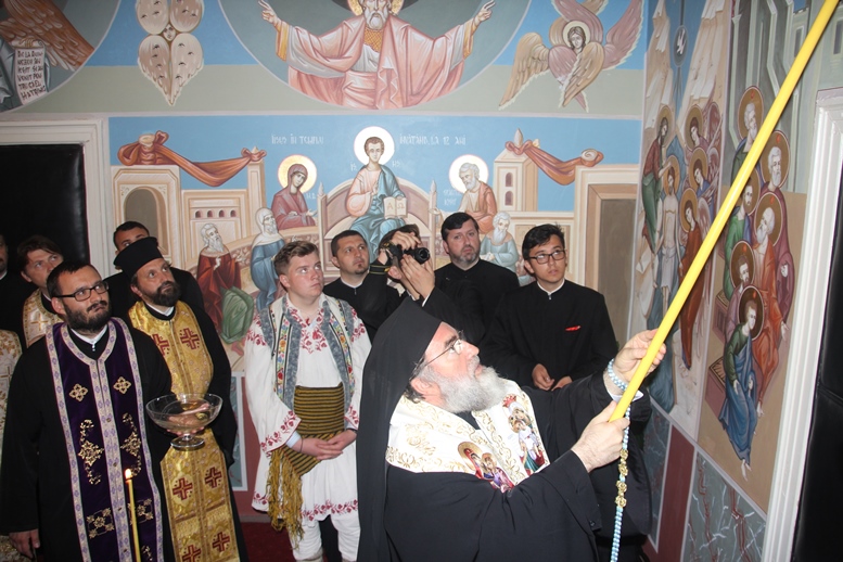 Evenimente de marcă dedicate Episcopului Melchisedec Ştefănescu (GALERIE FOTO) Evenimente de marcă dedicate Episcopului Melchisedec Ştefănescu (GALERIE FOTO)
