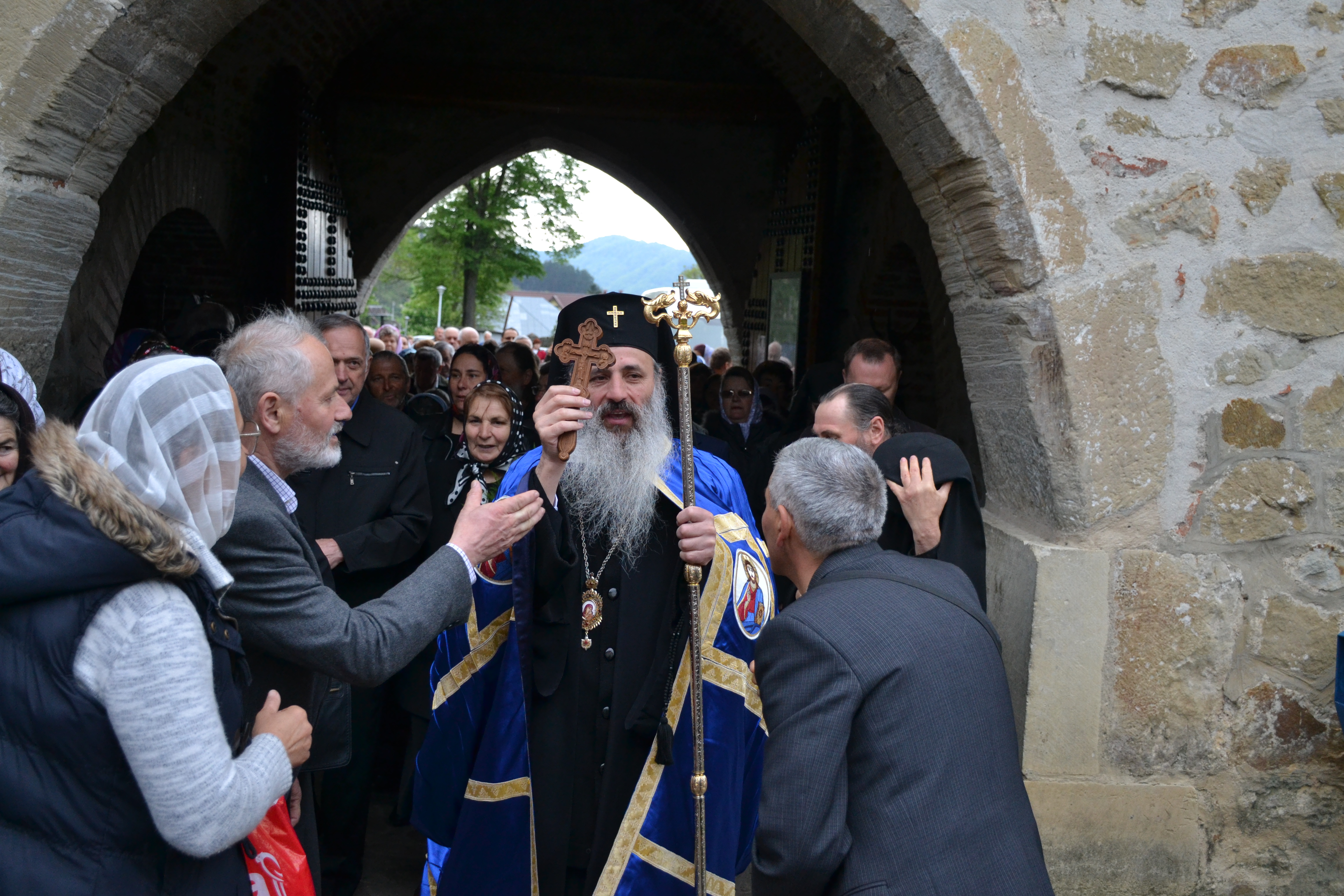 „Oamenii au fost încredințați Maicii Domnului de Hristos atunci când El era pe cruce”