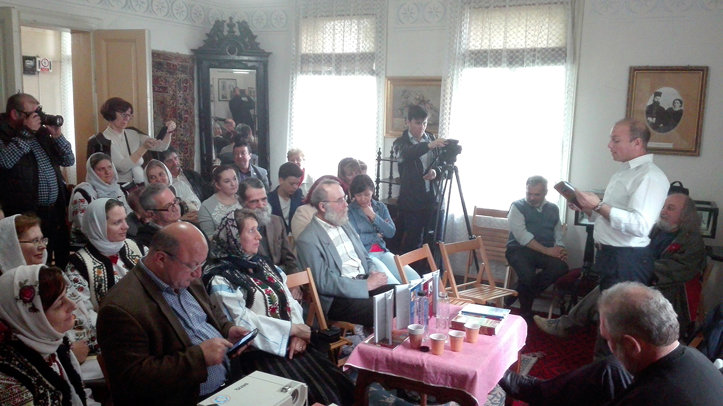 Lansare de carte a poetului Mihai Coşerariu la Piatra Neamţ