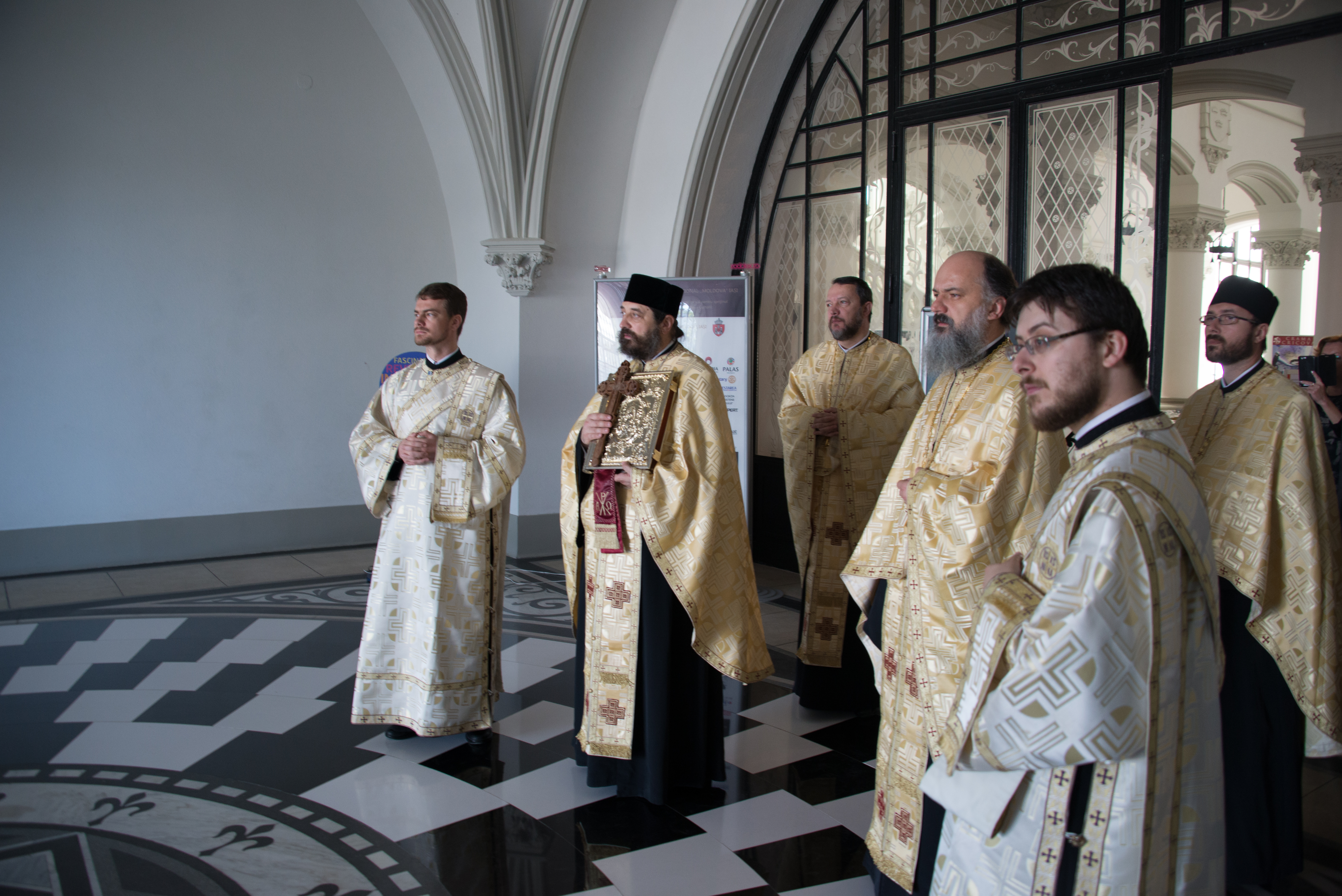 Palatul Culturii din Iași a fost sfințit astăzi de IPS Mitropolit Teofan