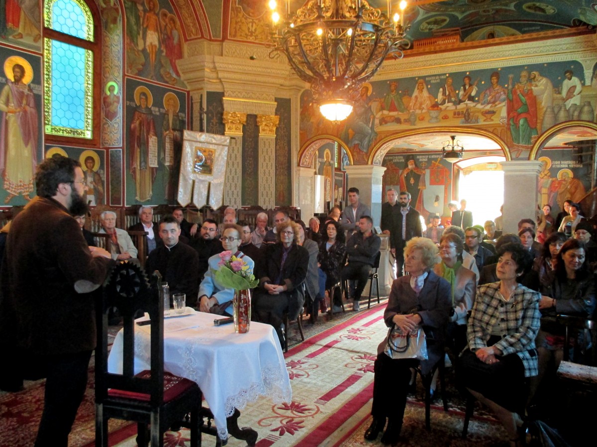 Prelegeri despre marele profesor și teolog Isidor Todoran, în Parohia „Sfânta Treime” din Cluj-Napoca Prelegeri despre marele profesor și teolog Isidor Todoran, în Parohia „Sfânta Treime” din Cluj-Napoca