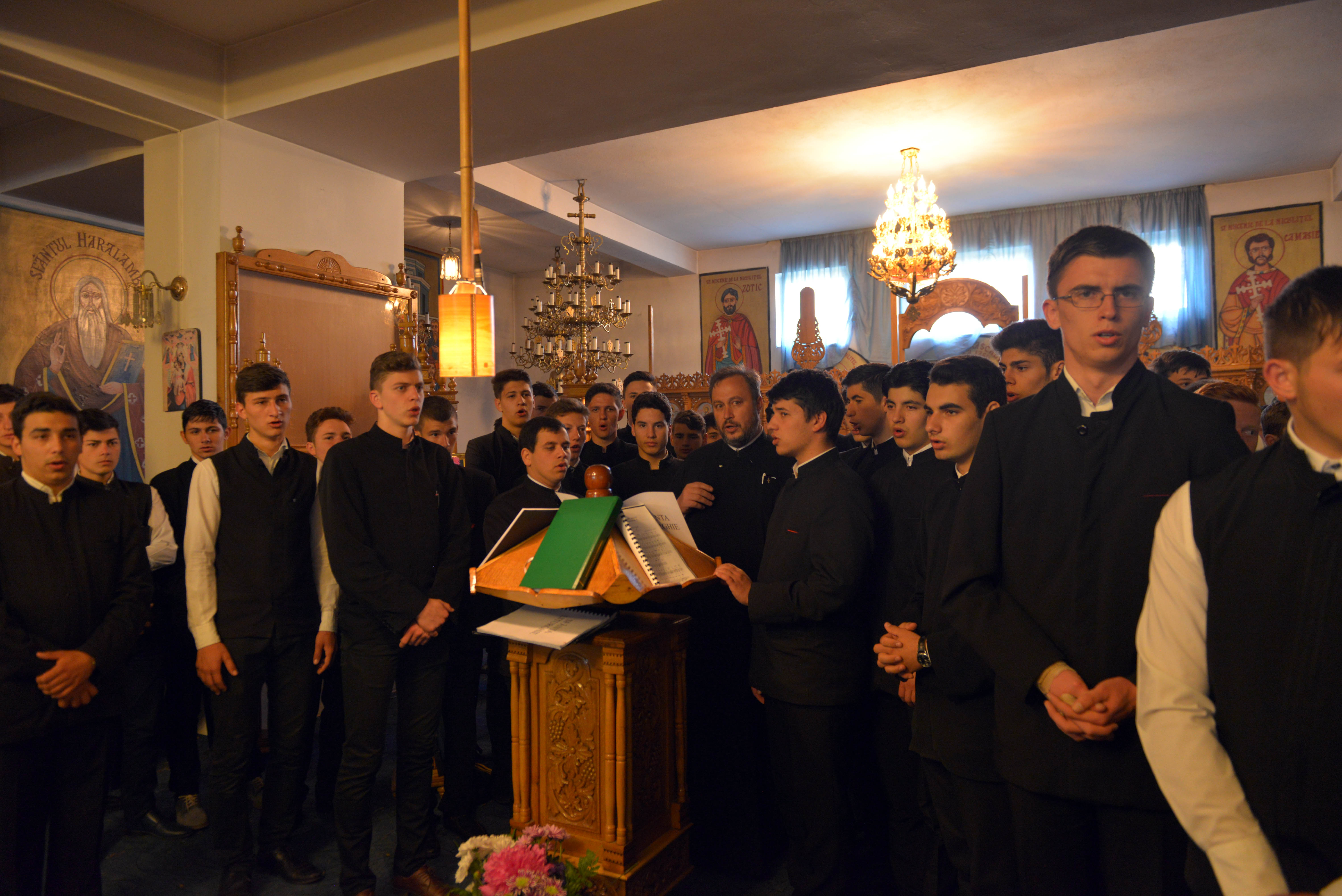 (Video) Două decenii de învățământ teologic la Piatra Neamț