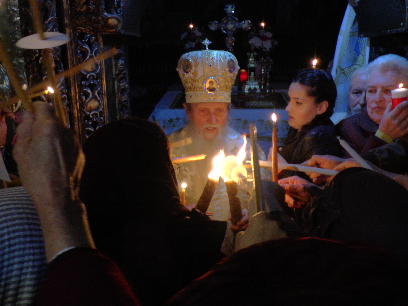 Cum a fost sărbătorită Învierea Domnului în Mitropolia Moldovei și Bucovinei