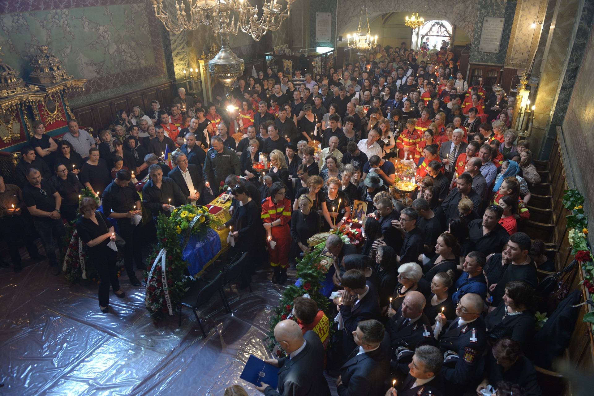 Cei patru eroi ai SMURD Iași au fost înmormântați