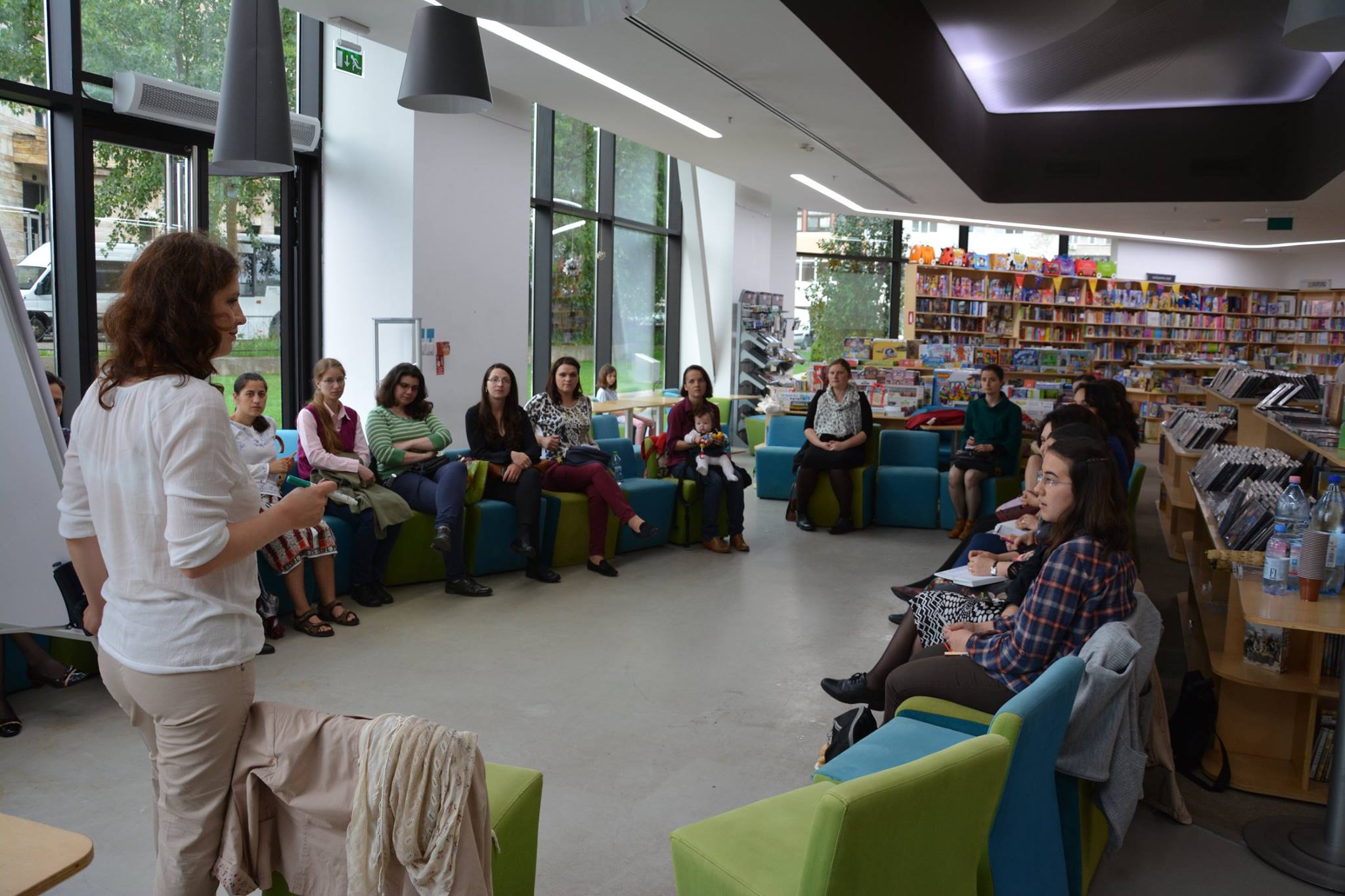 „Mama în familia tradiţională“