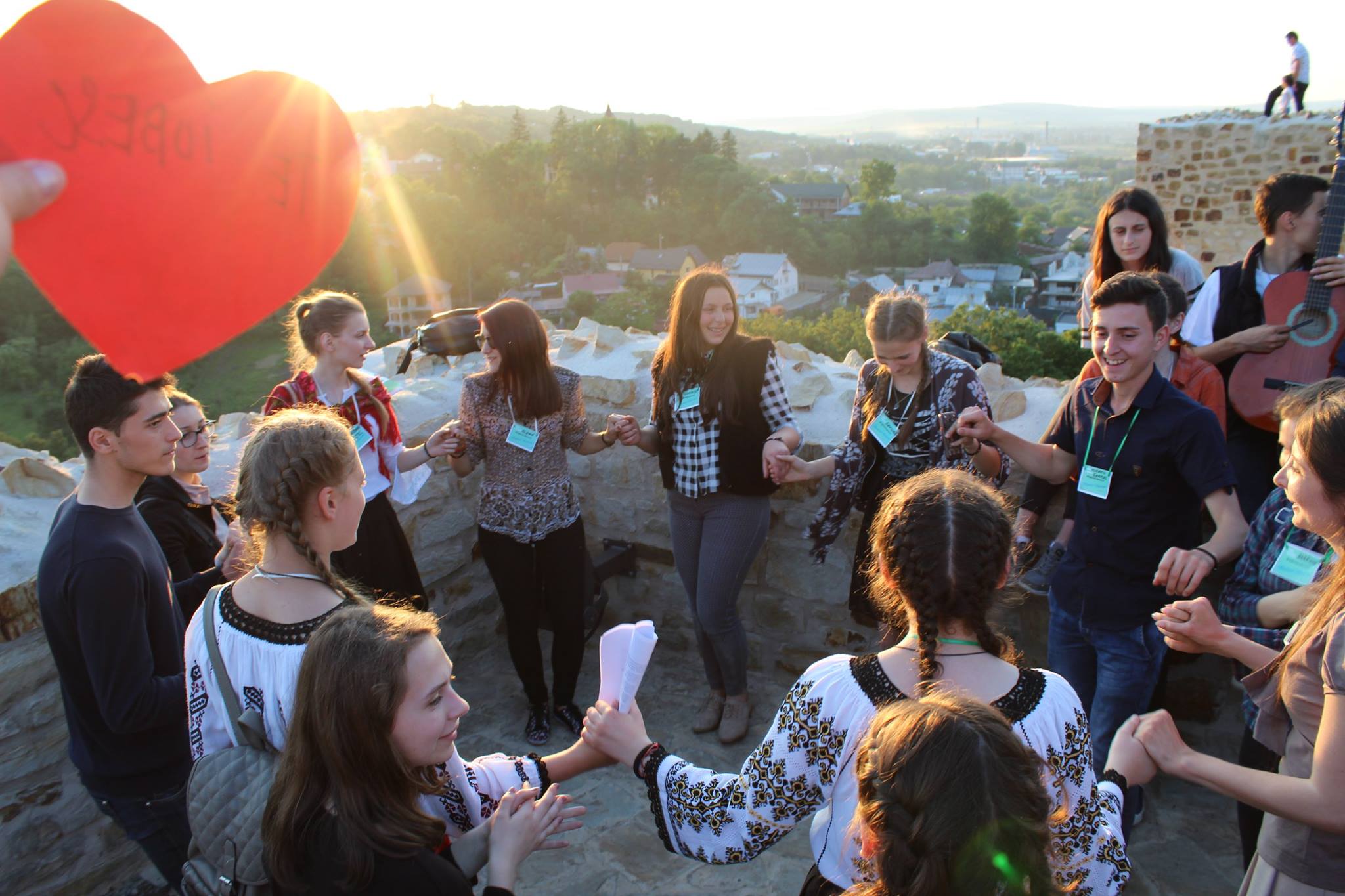 Prima ediţie a evenimentului „Studentul sucevean“, organizată de ASCOR Suceava Prima ediţie a evenimentului „Studentul sucevean“, organizată de ASCOR Suceava