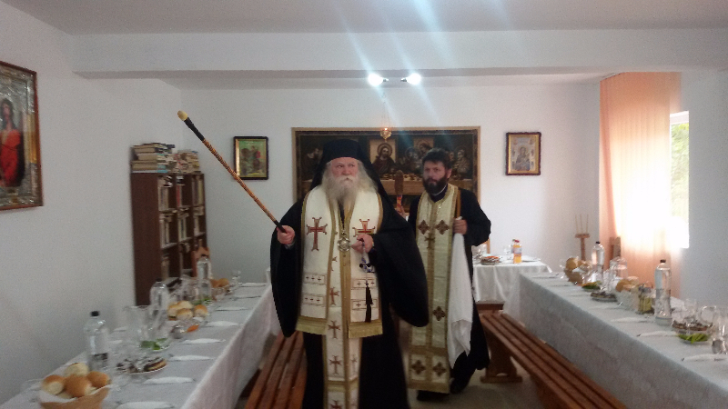 Sfinţirea casei sociale din Parohia Banu - Dumeşti Sfinţirea casei sociale din Parohia Banu - Dumeşti
