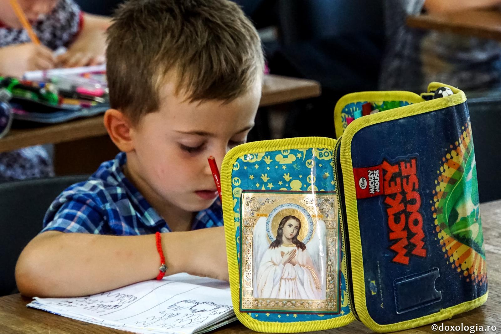 Nici o artă nu e mai presus de educaţie