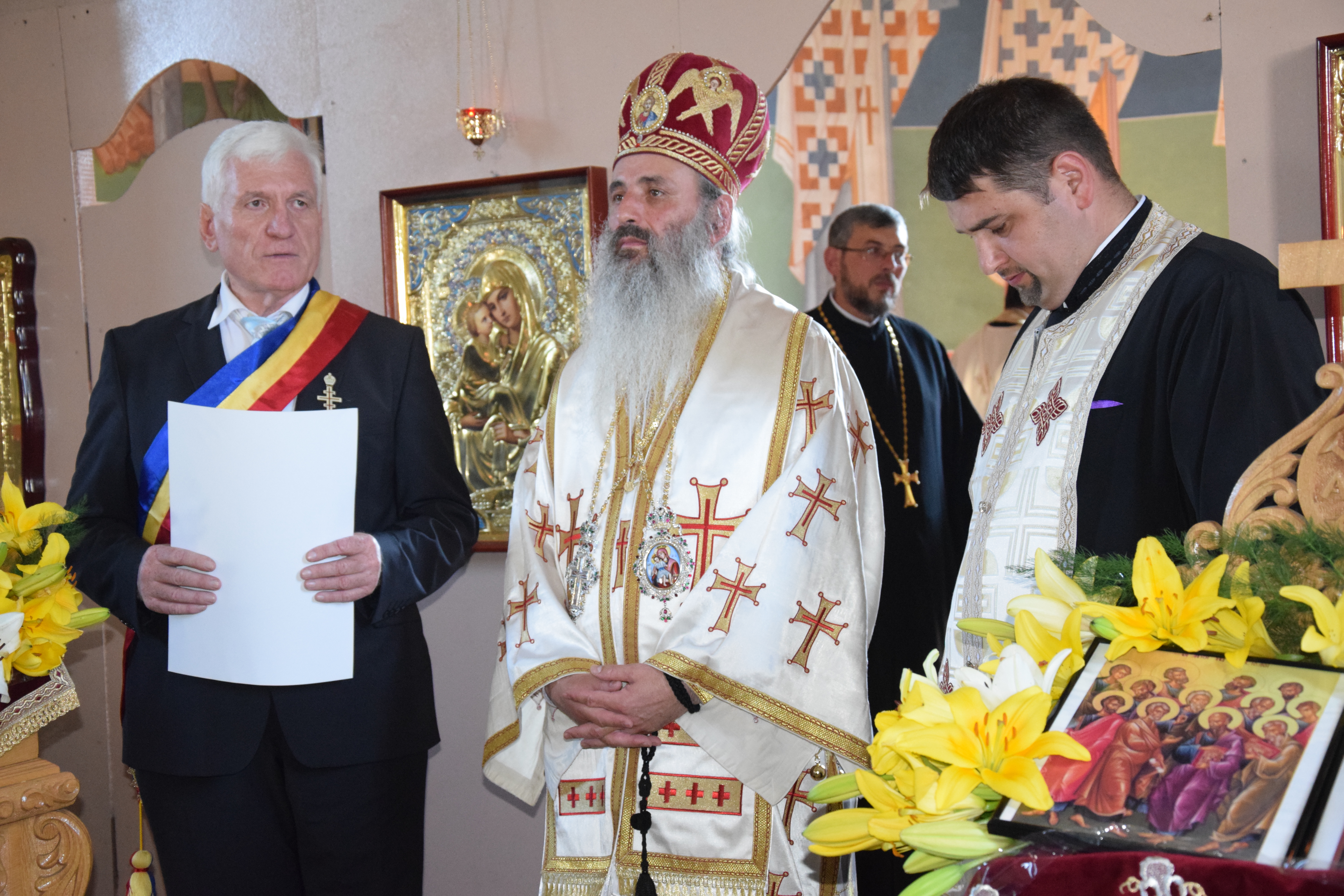 Preoții din Protopopiatul Târgu Neamț, reuniți în conferință semestrială Preoții din Protopopiatul Târgu Neamț, reuniți în conferință semestrială