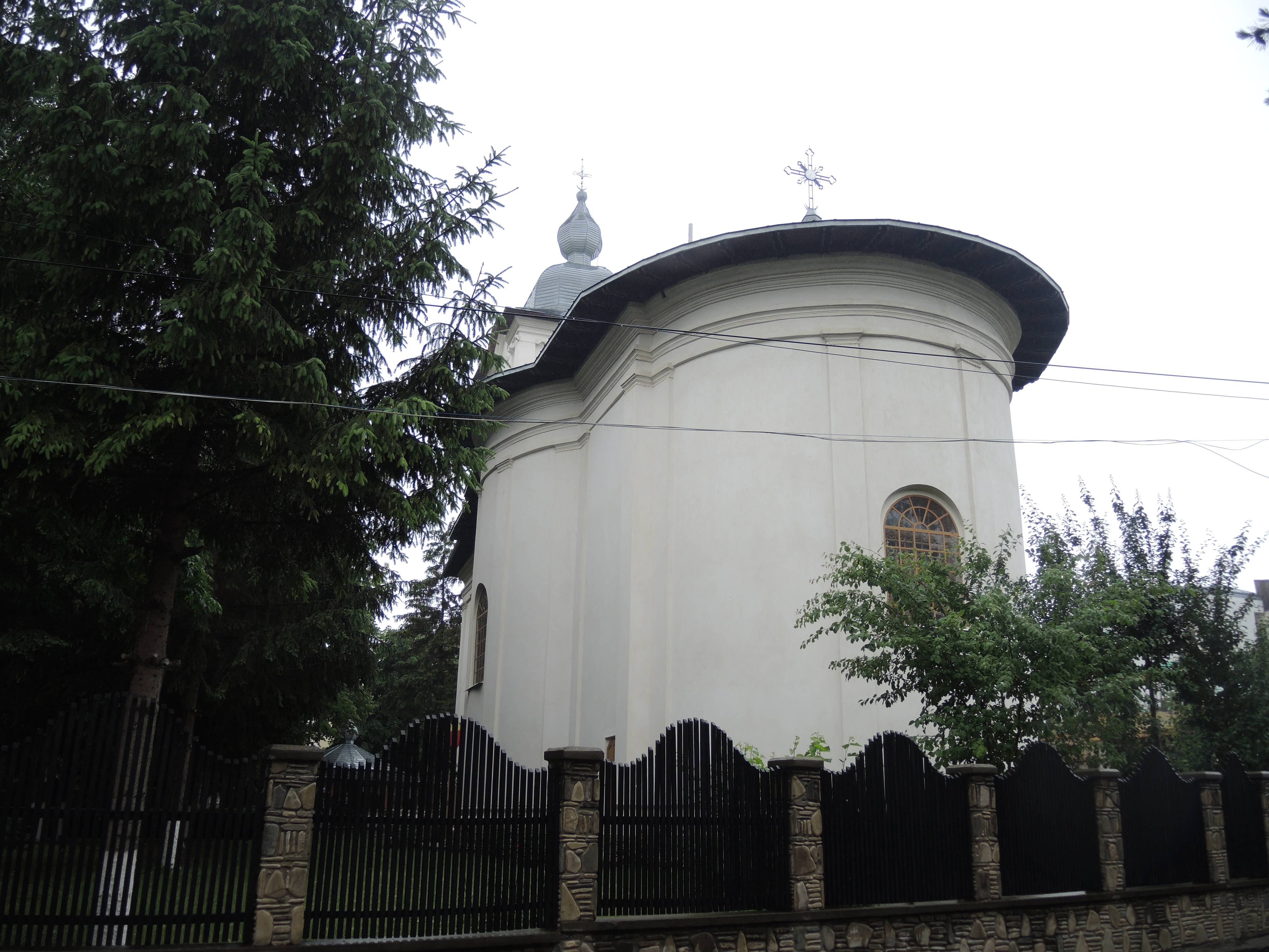 Preoții botoșăneni, îndemnați să desfășoare activități cu tinerii