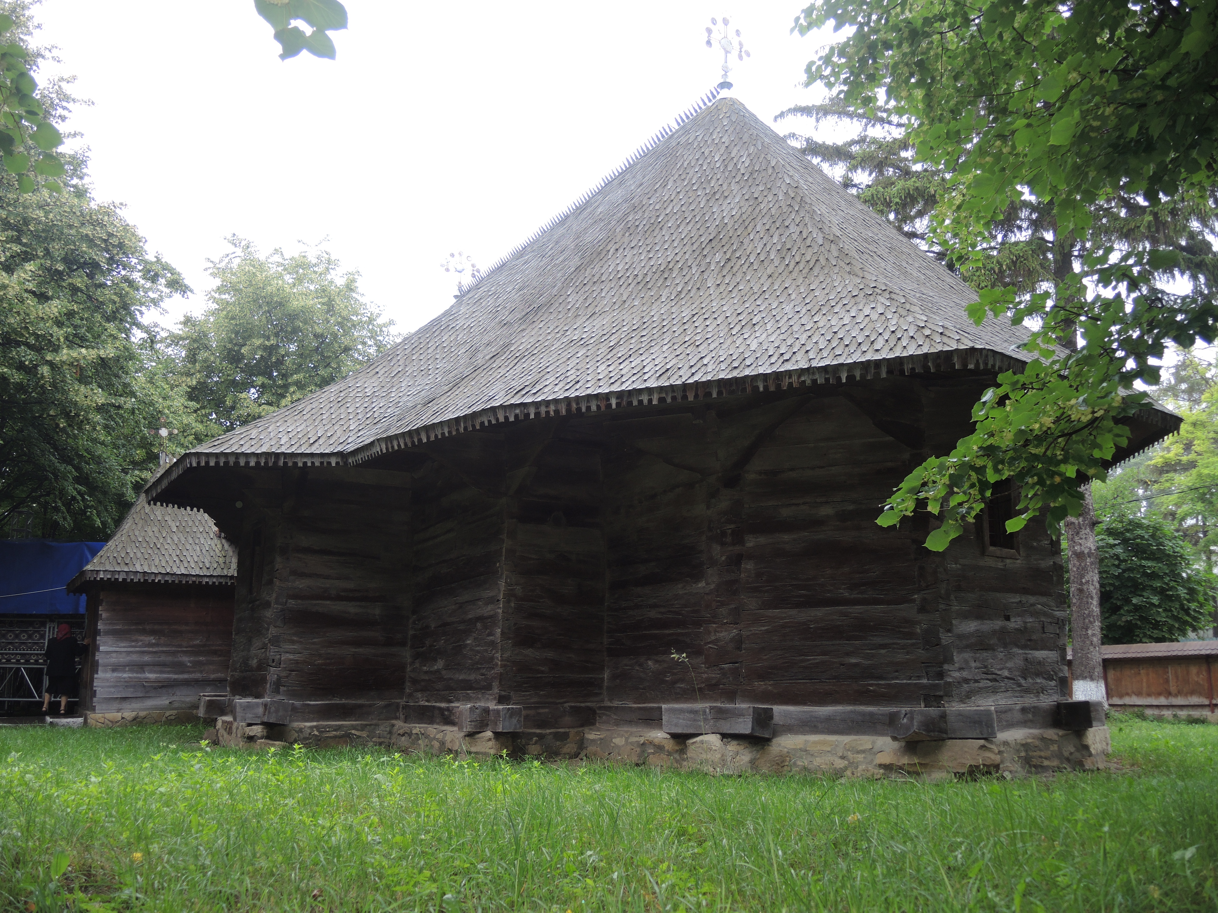 Preoții din Protopopiatul Săveni au dezbătut tema „Preotul şi tânărul împreună pe drumul către Dumnezeu“ Preoții din Protopopiatul Săveni au dezbătut tema „Preotul şi tânărul împreună pe drumul către Dumnezeu“