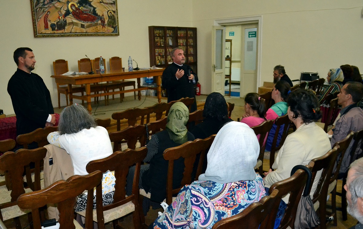 Despre „Datoriile creştinului“, la Protopopiatul Botoşani