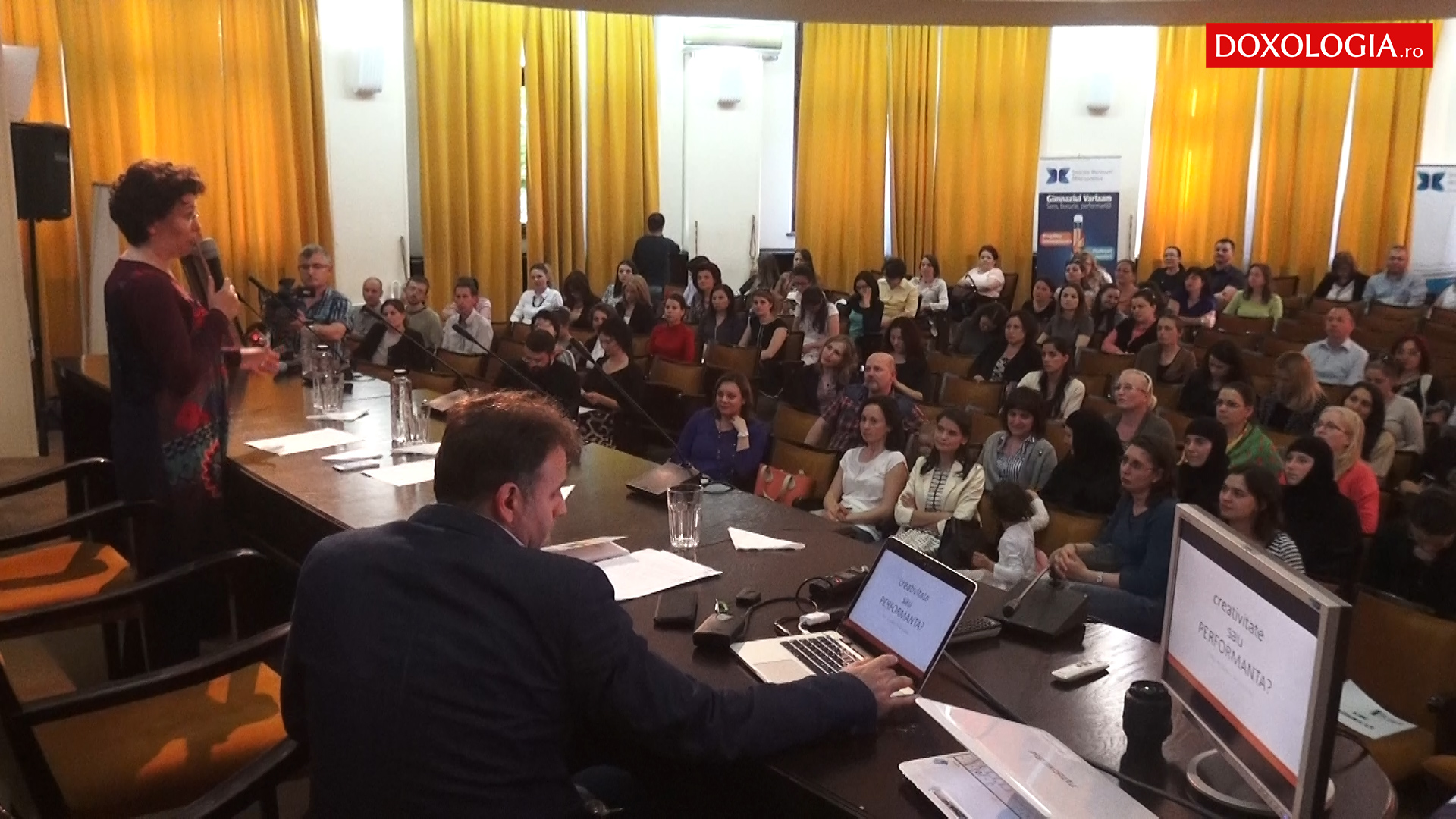 Conferință susținută de Felix Tătaru