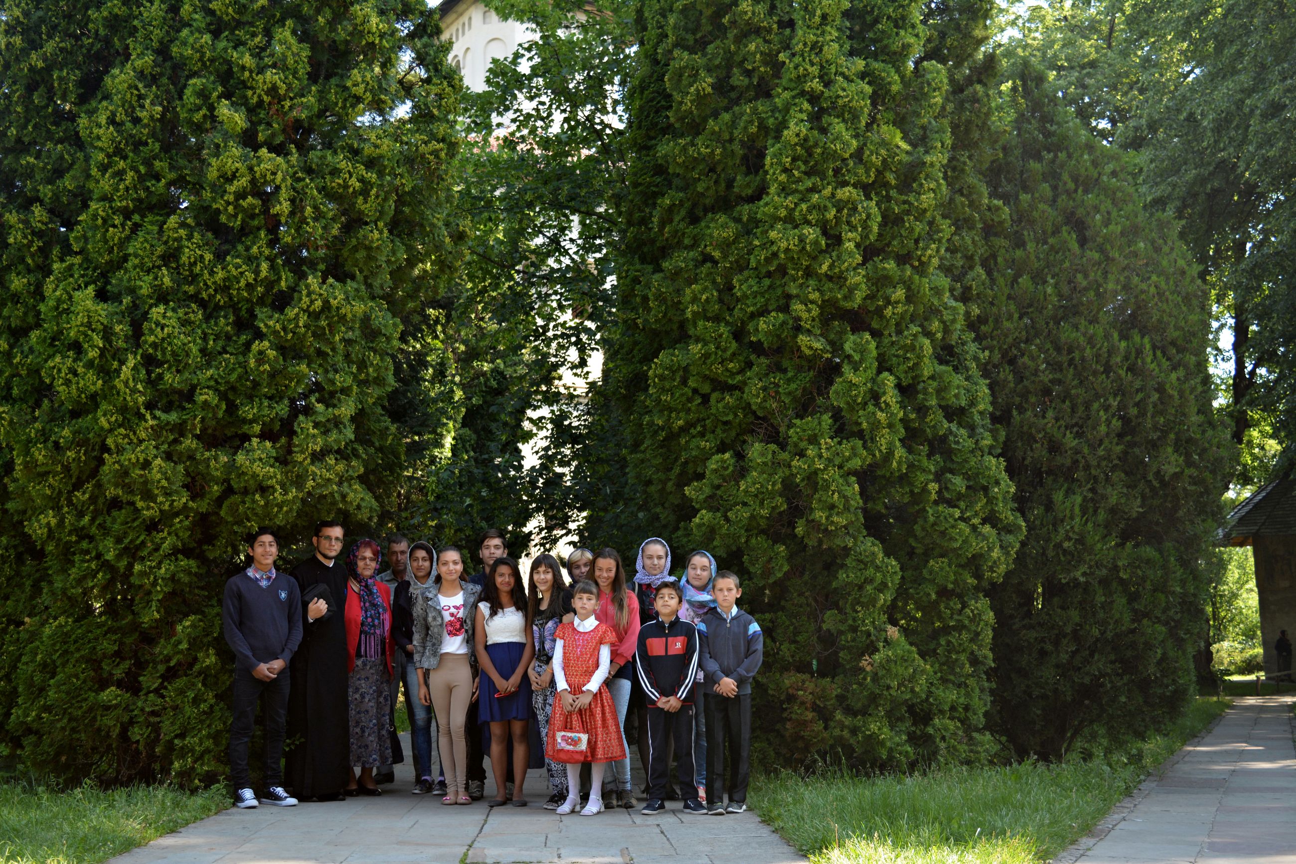 Pelerinaj pentru copiii din satul Unguroaia