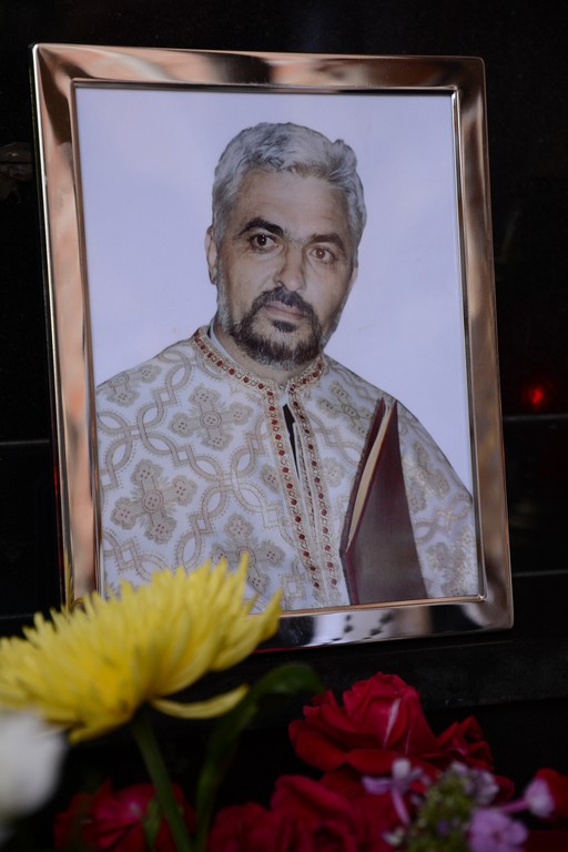 „Să vă străduiţi să terminaţi această biserică!”