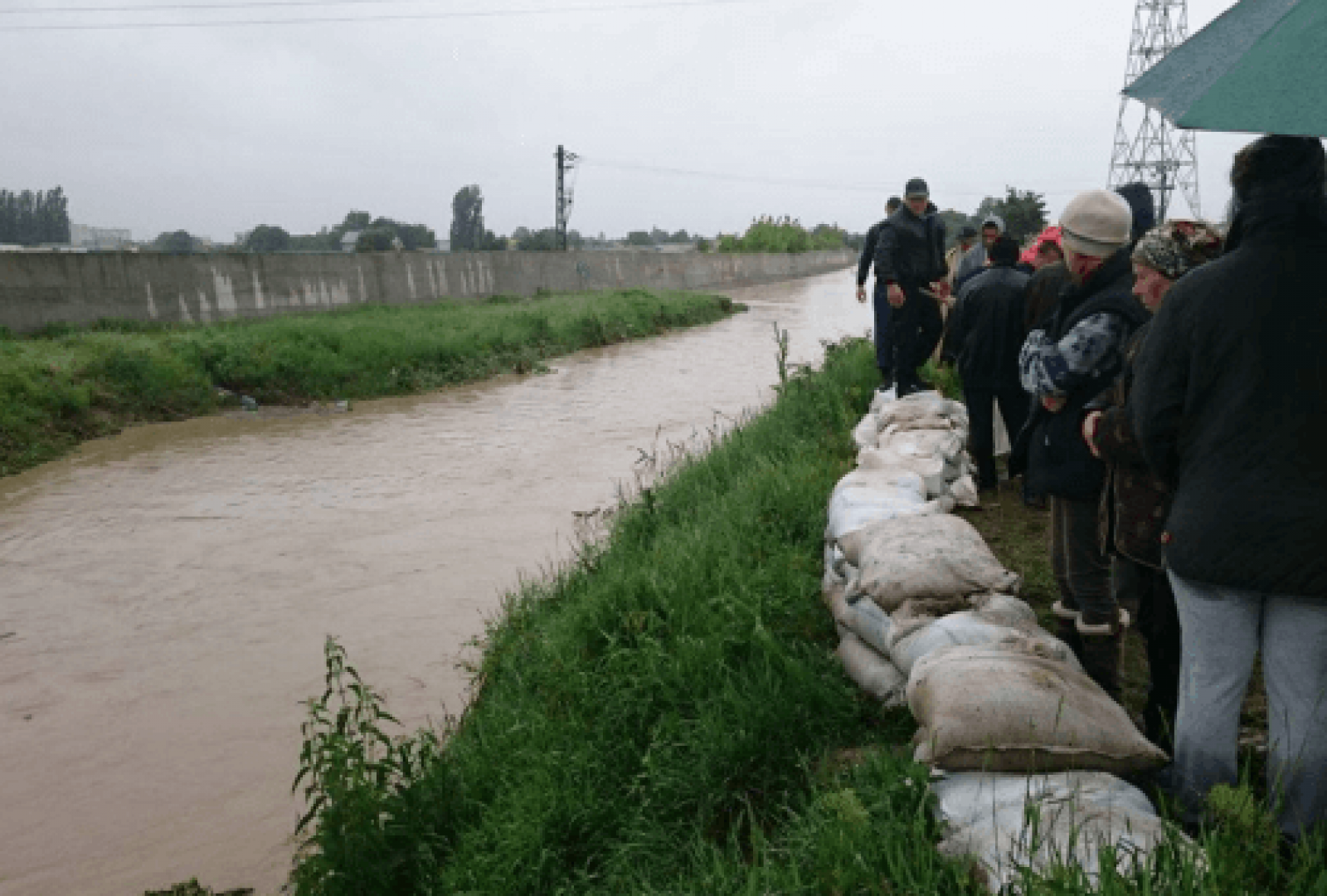 Îndemn la solidaritate pentru sinistraţii din judeţul Bacău