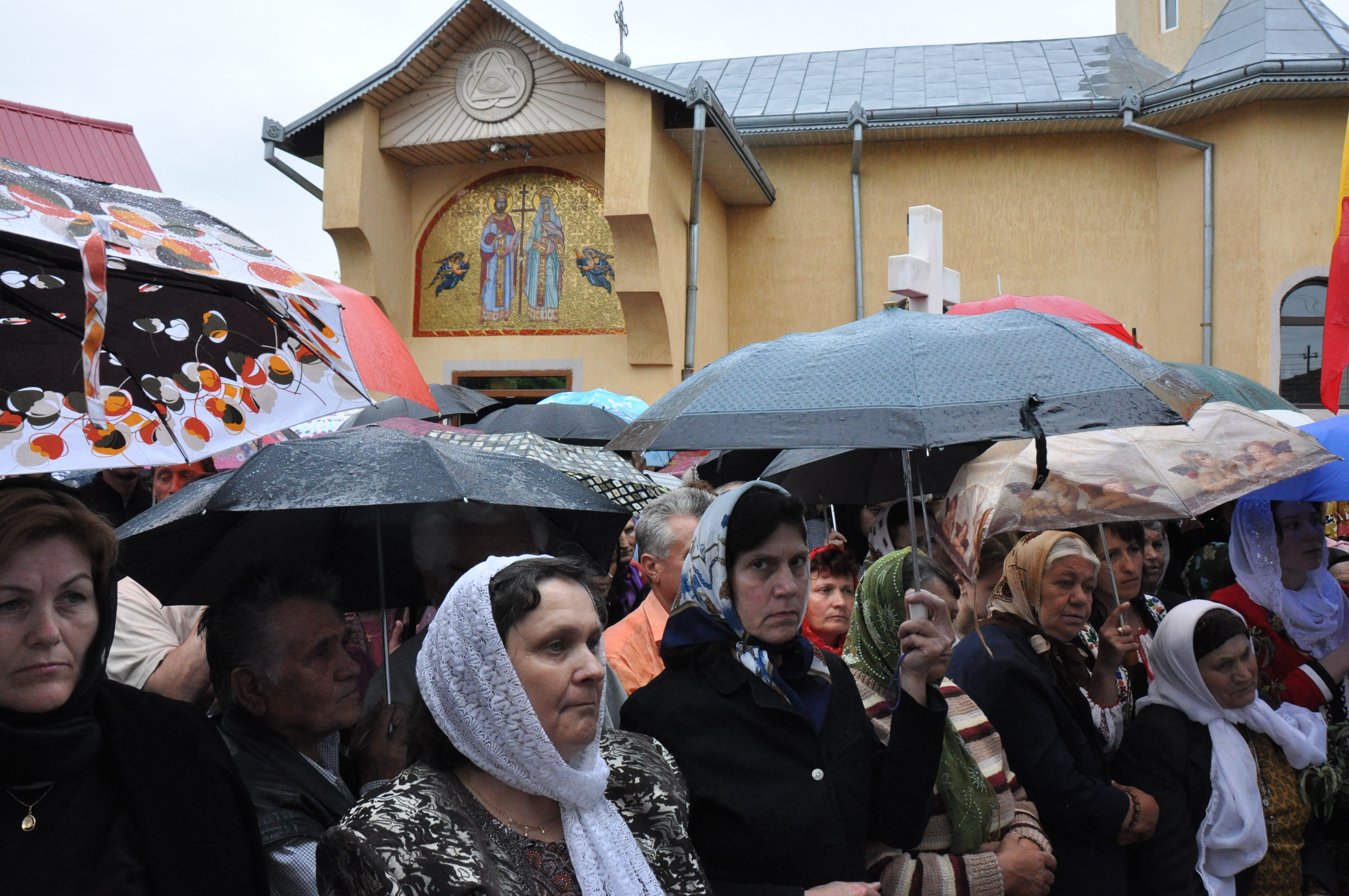 „În biserică omul trăiește cele mai importante evenimente din viața lui”