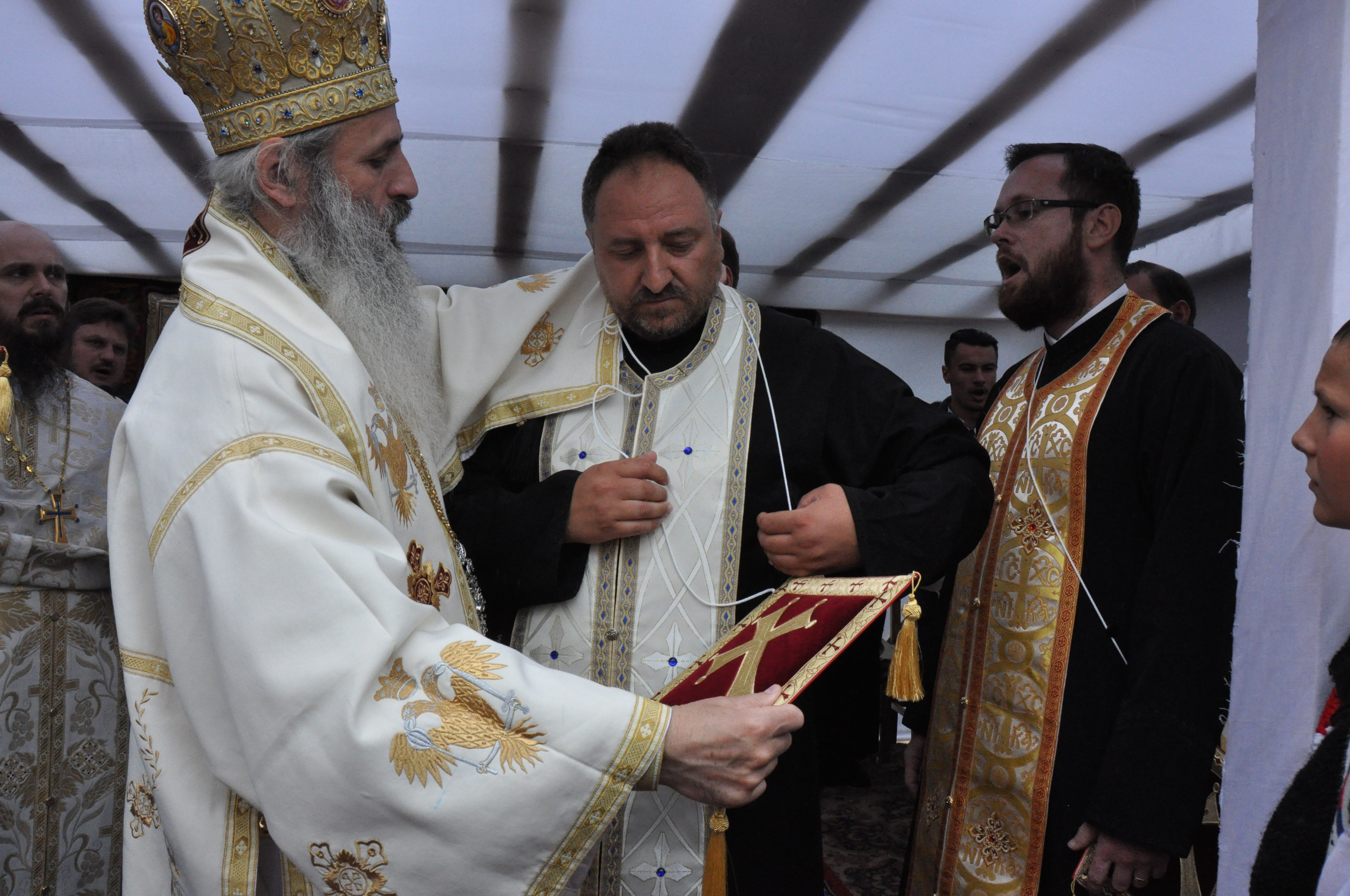 „În biserică omul trăiește cele mai importante evenimente din viața lui”