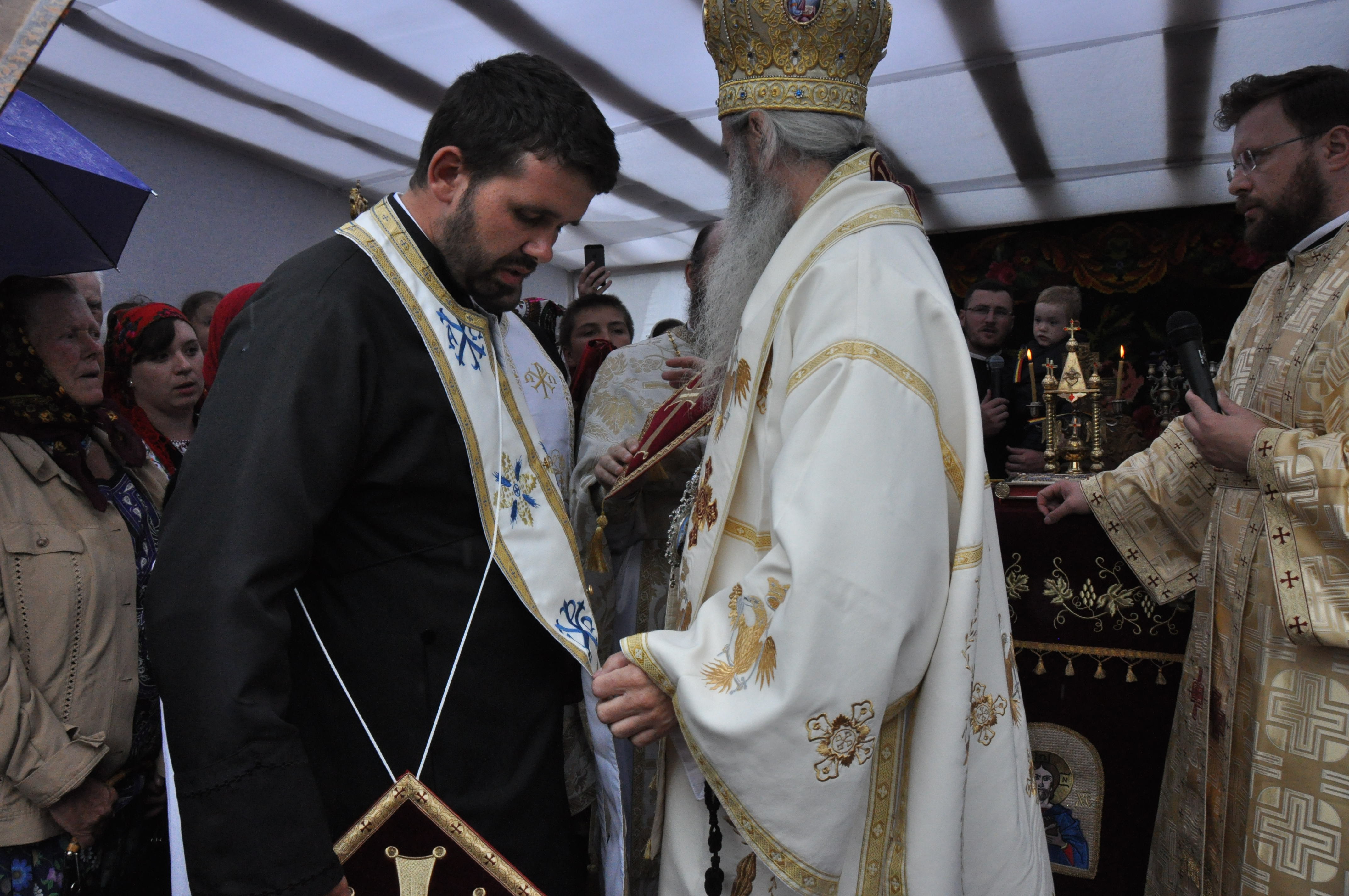 „În biserică omul trăiește cele mai importante evenimente din viața lui”